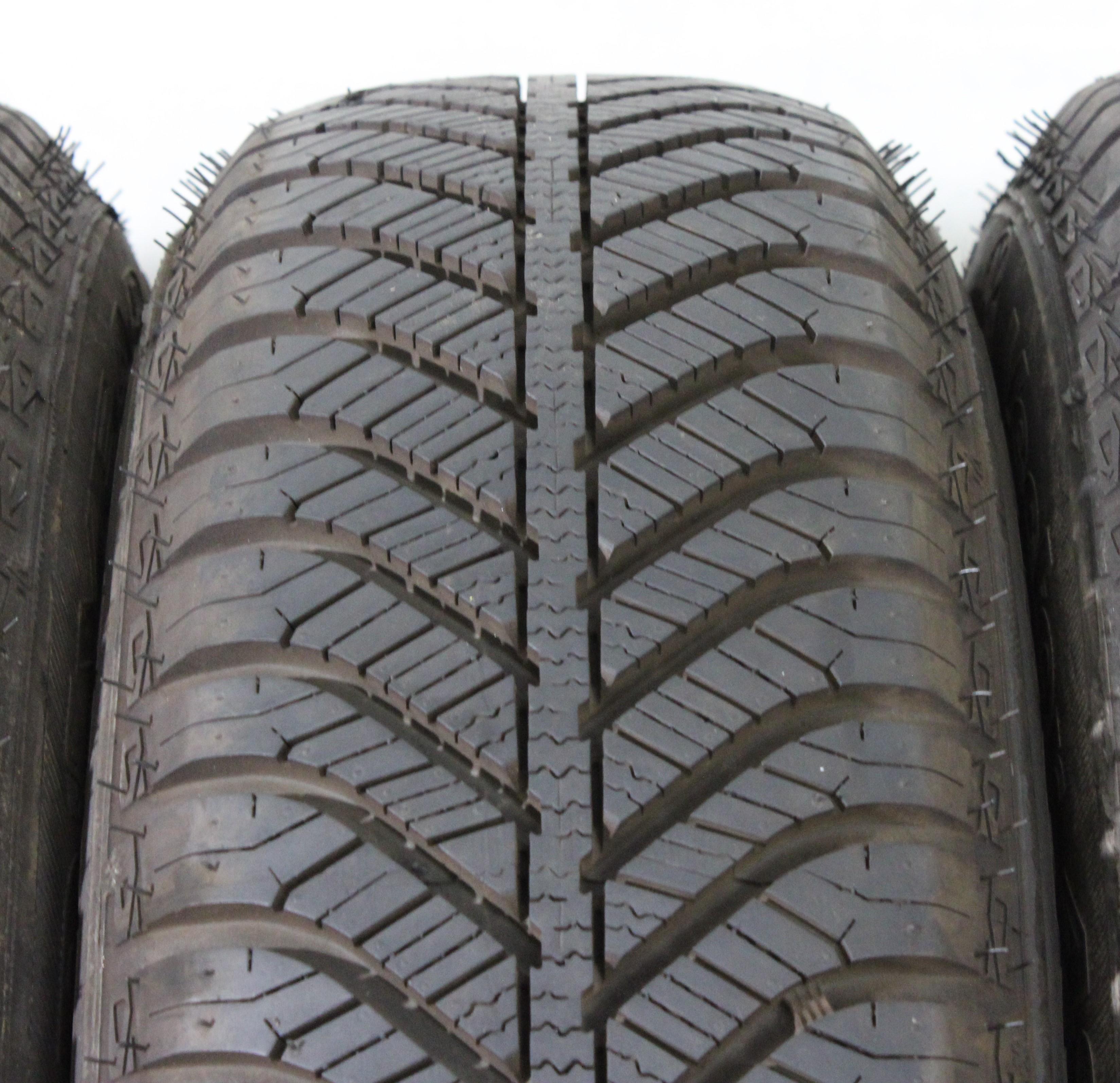 4 x 165/70R13 79T pneumatici quattro stagioni Goodyear Vector 4 Seasons 7,5-8mm 2010