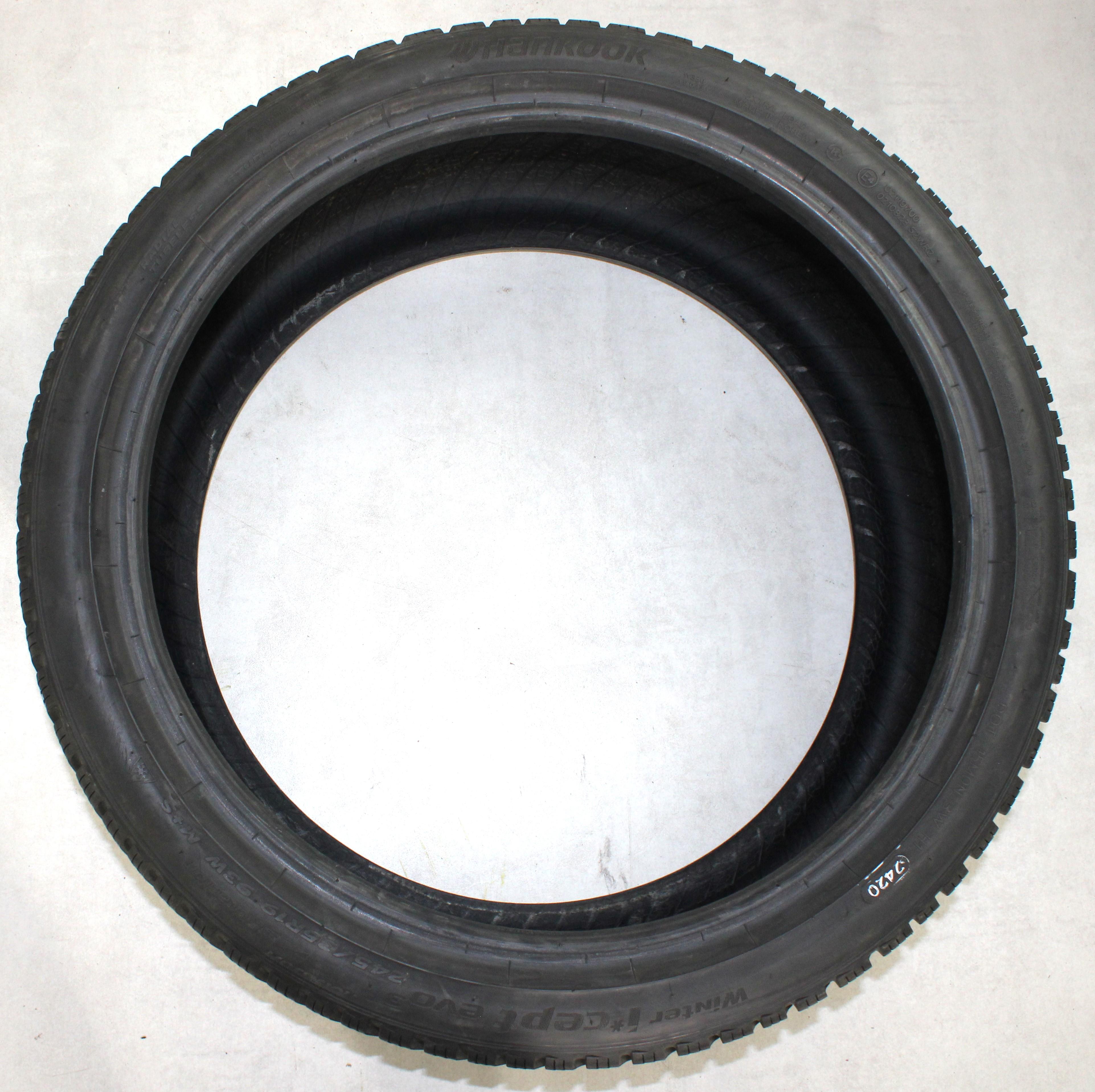 2 x 245/35R19 93W Winterreifen Hankook Winter I*Cept Evo 3 6,5-7mm 2020