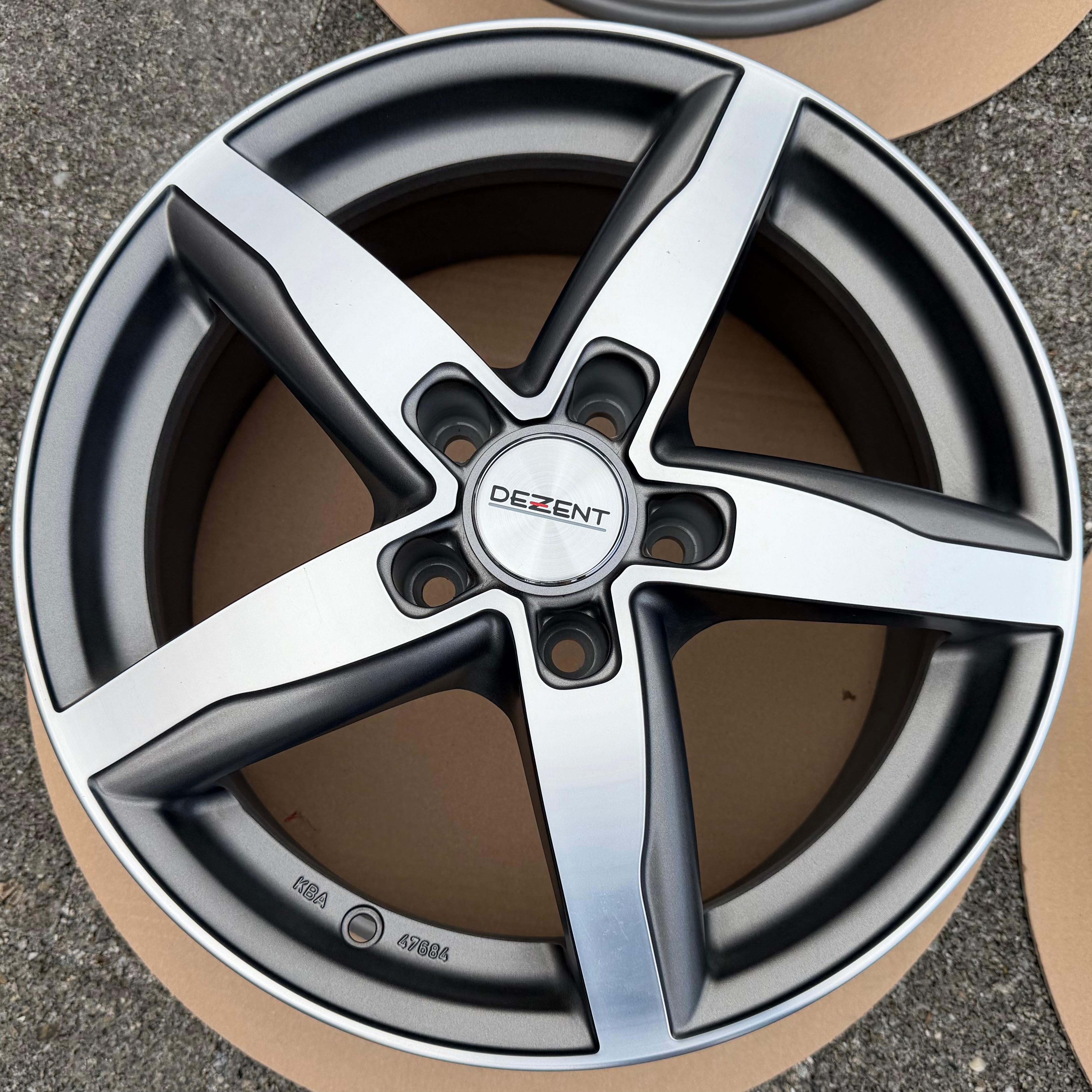 4 onopvallende 16" lichtmetalen velgen Audi A4 8K B8 B81 7x16 ET44 5x112 66,6 NIEUW