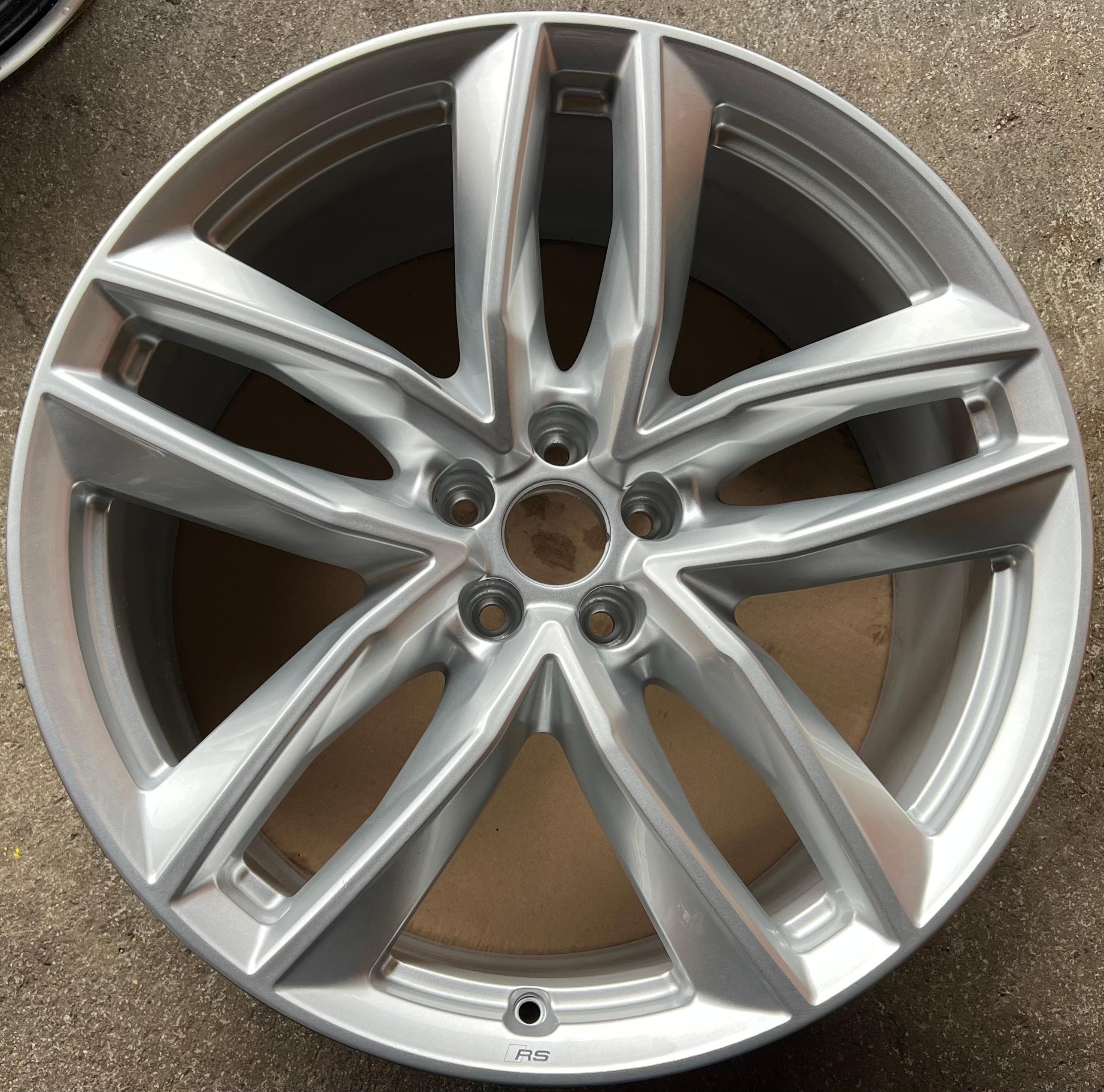 1 cerchio in lega originale da 21" per Audi Q7 4M 4M0601025S 9,5x21 ET31 TOP