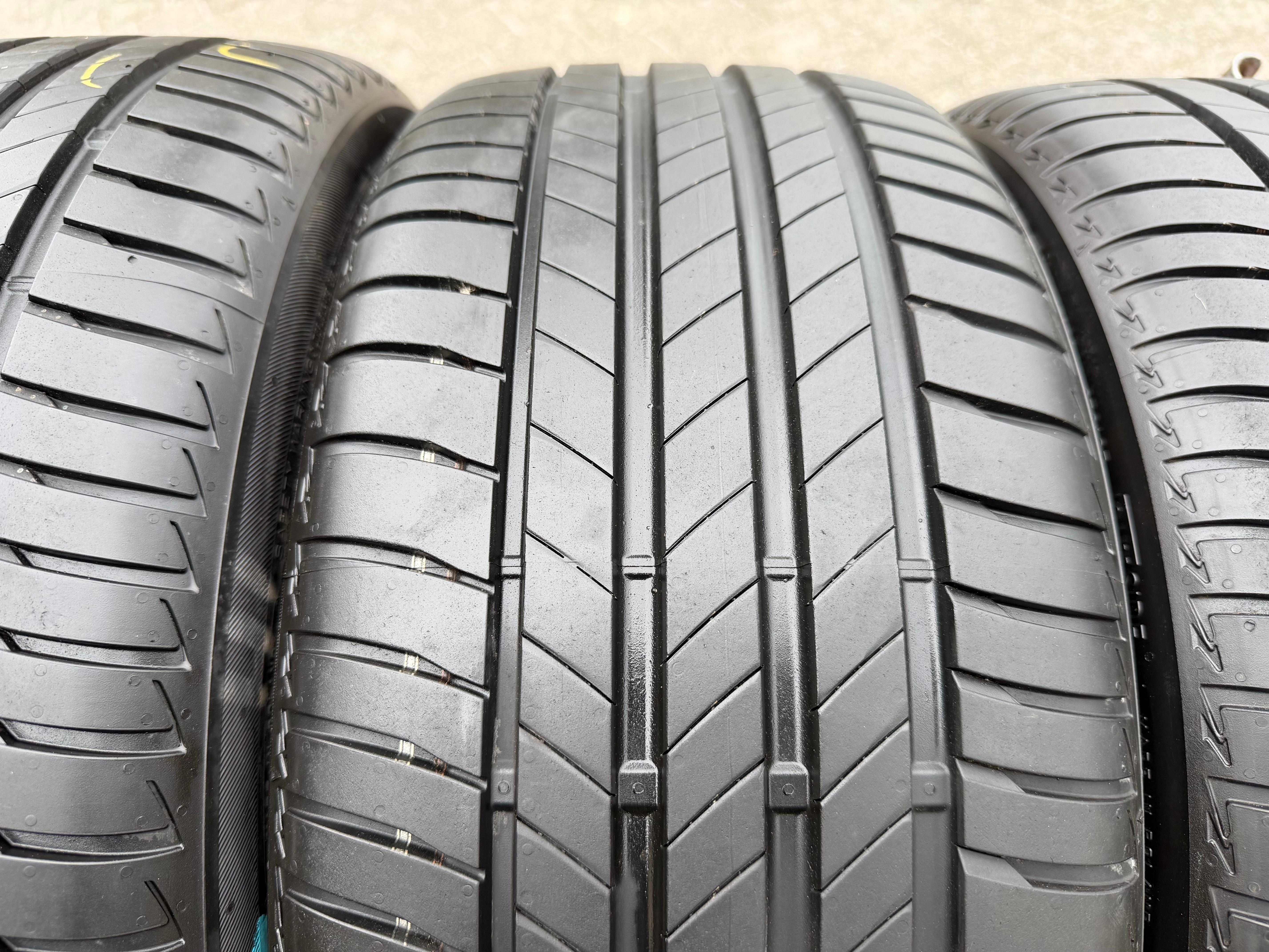 4 roues été complètes en aluminium d’origine 18" pour Audi A3 8Y S3 8Y0601025G 225/40R18 92Y Bridgestone