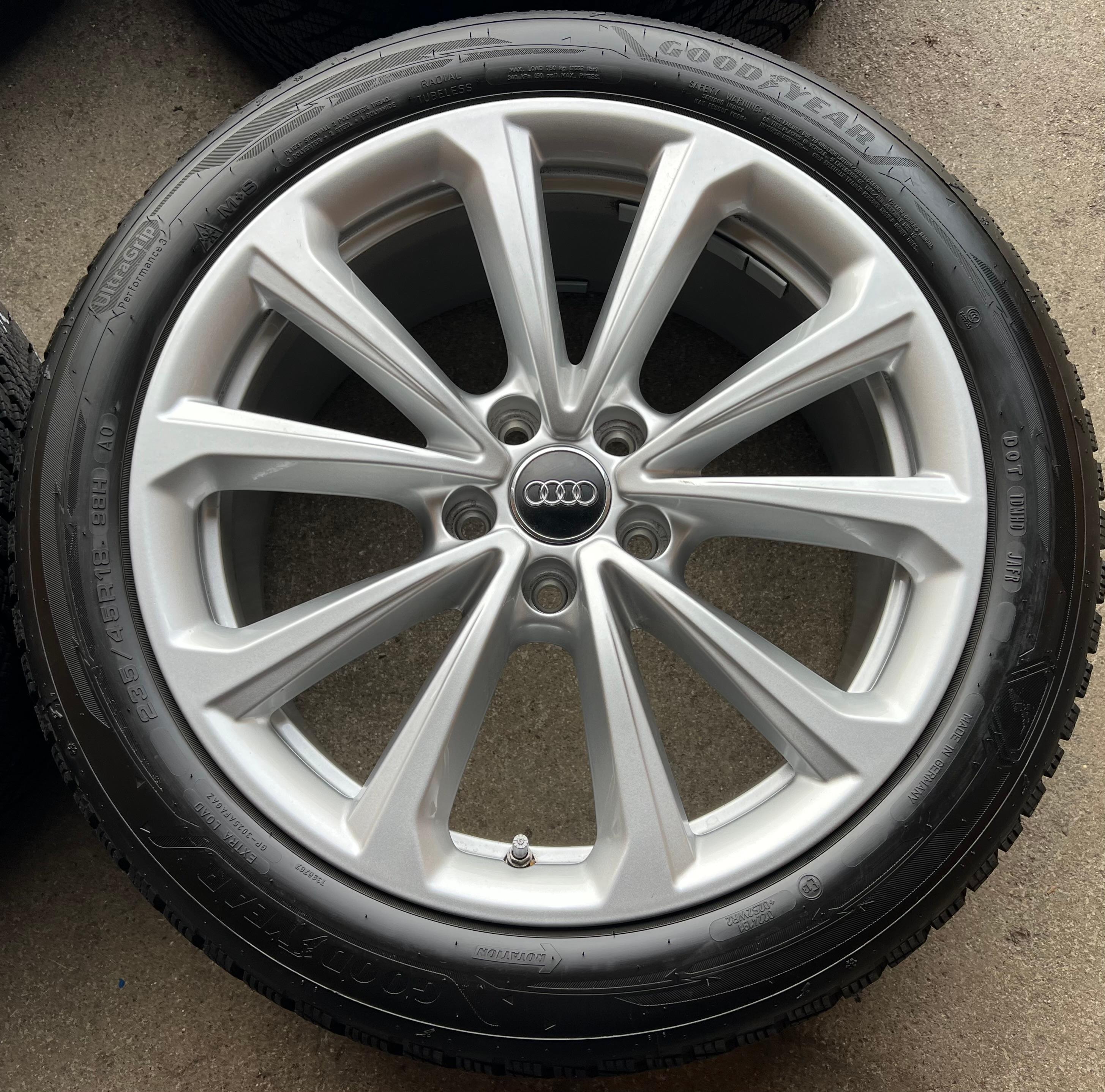 4 ORIGINAL 18" ALU WINTERRÄDER AUDI A5 S5 FU2 B10 8B3601025D 235/45R18 98H 2024