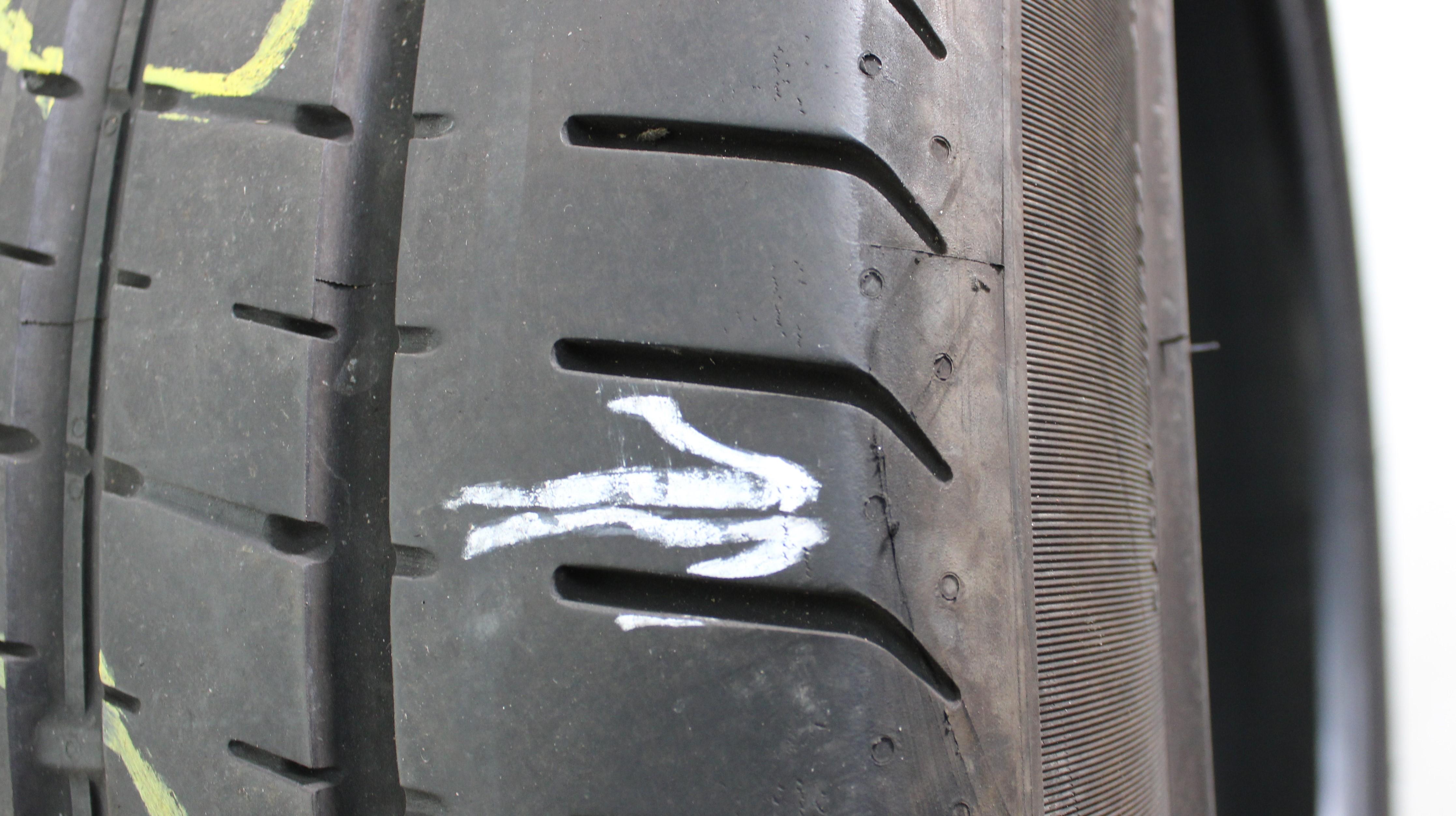 2 x 295/40R20 106Y Sommerreifen Pirelli Pzero N0 4-5mm 2020