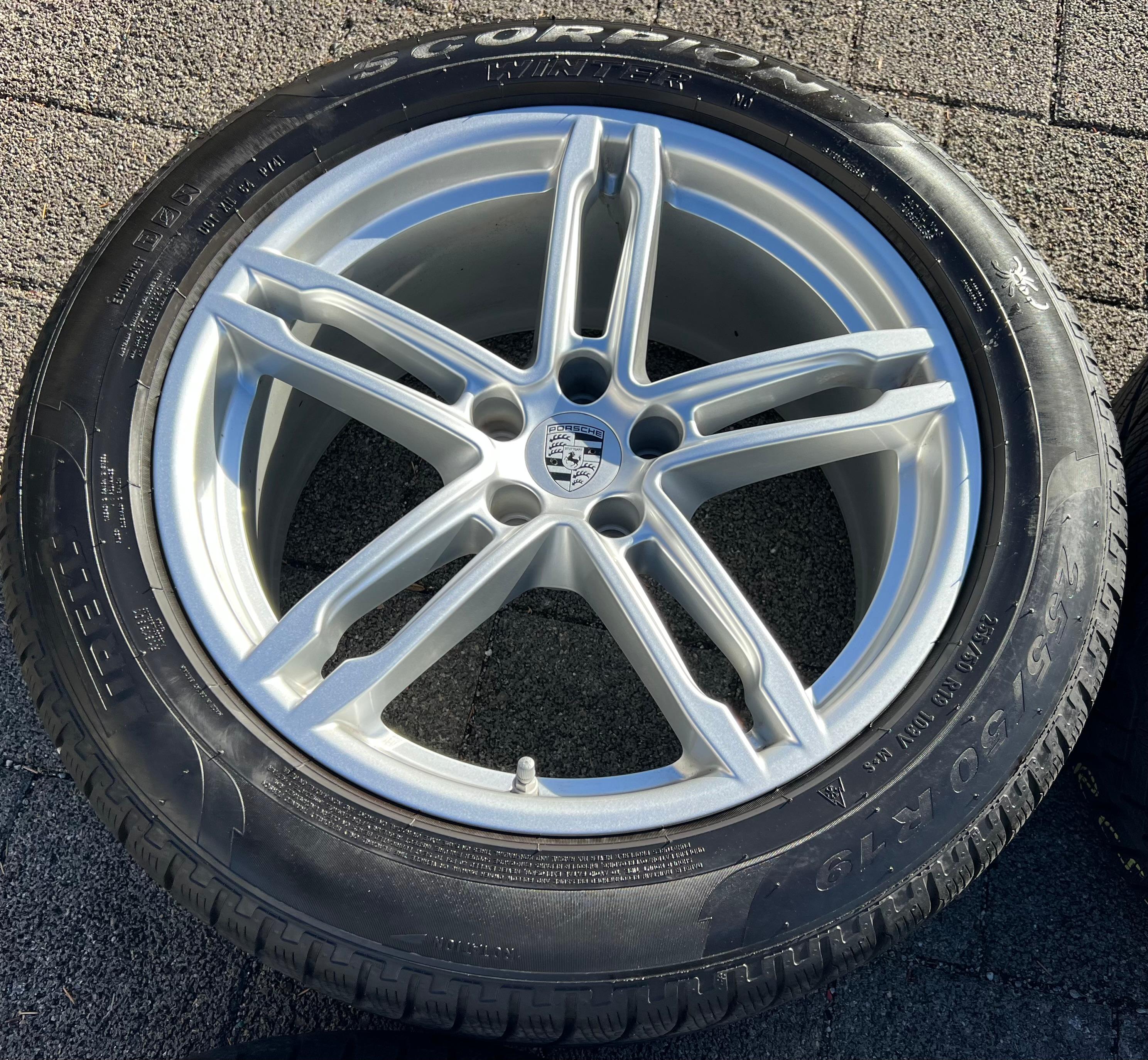 4 ORIGINAL 19" ALU WINTERRÄDER PORSCHE MACAN 95B RDKS 2023