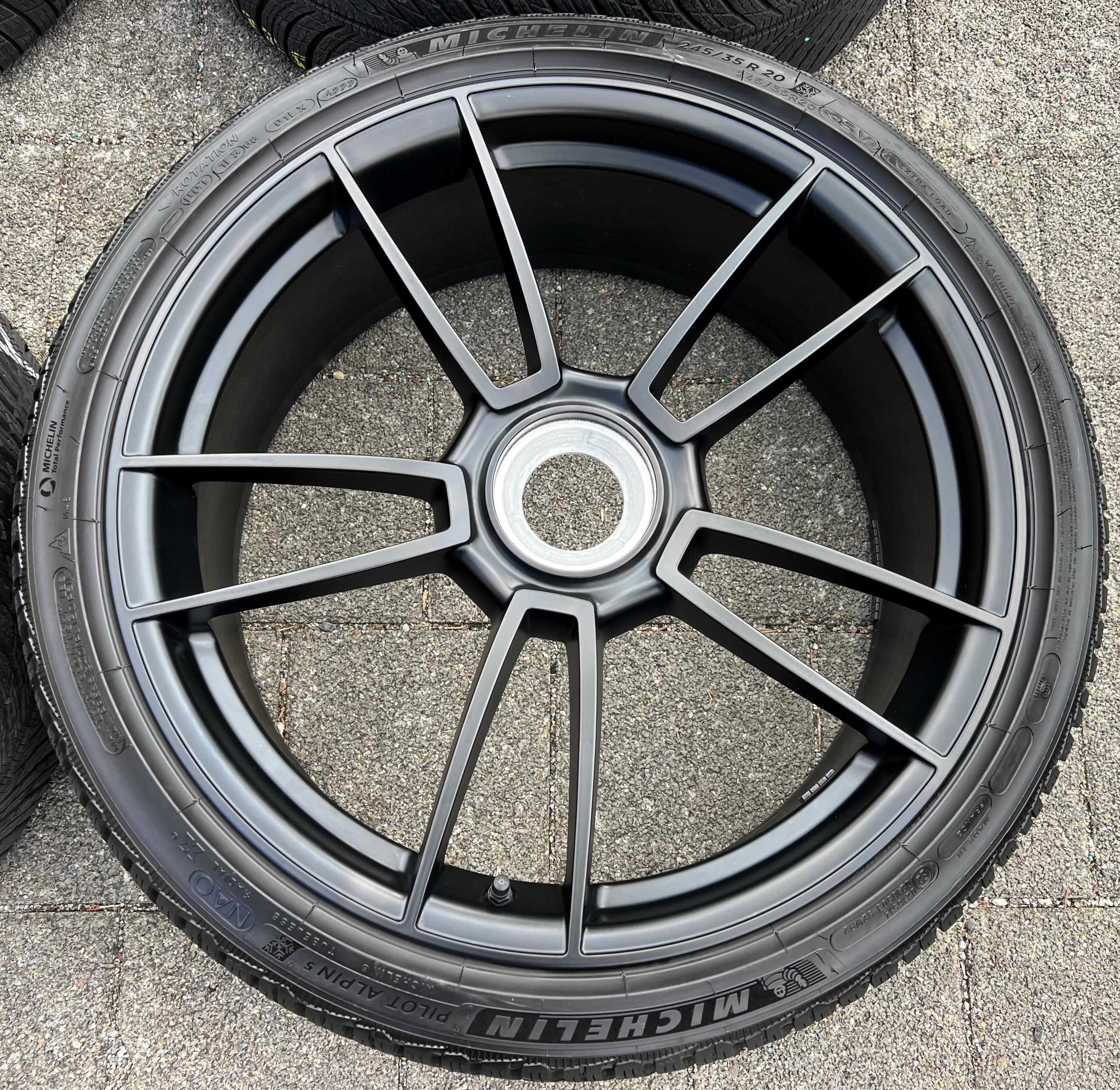 4 RUOTE IN ALLUMINIO ORIGINALI DA 20" E 21" PER INVERNO PORSCHE 911 992 GTS CON CHIUSURA CENTRALE CENTERLOCK
