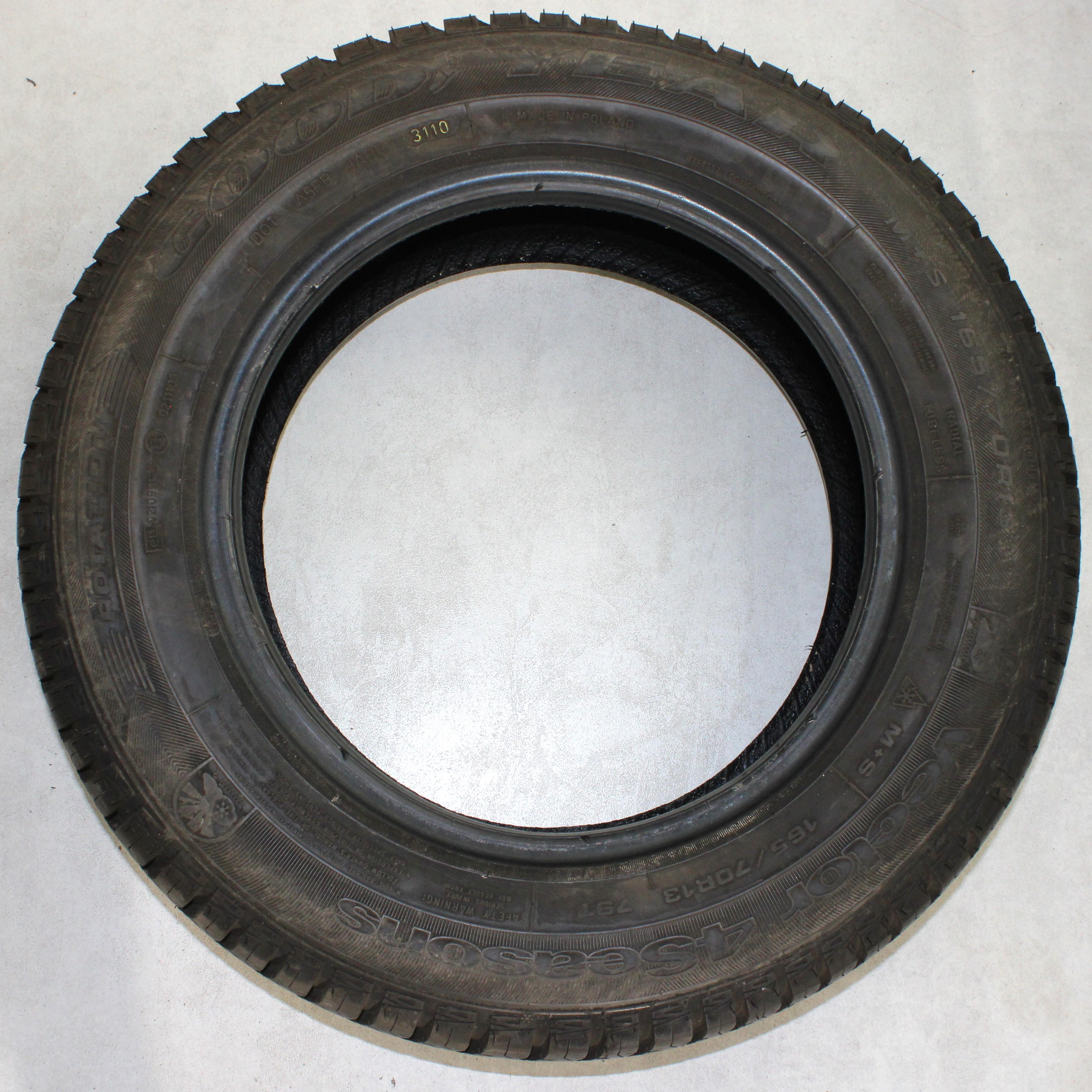 4 x 165/70R13 79T pneumatici quattro stagioni Goodyear Vector 4 Seasons 7,5-8mm 2010