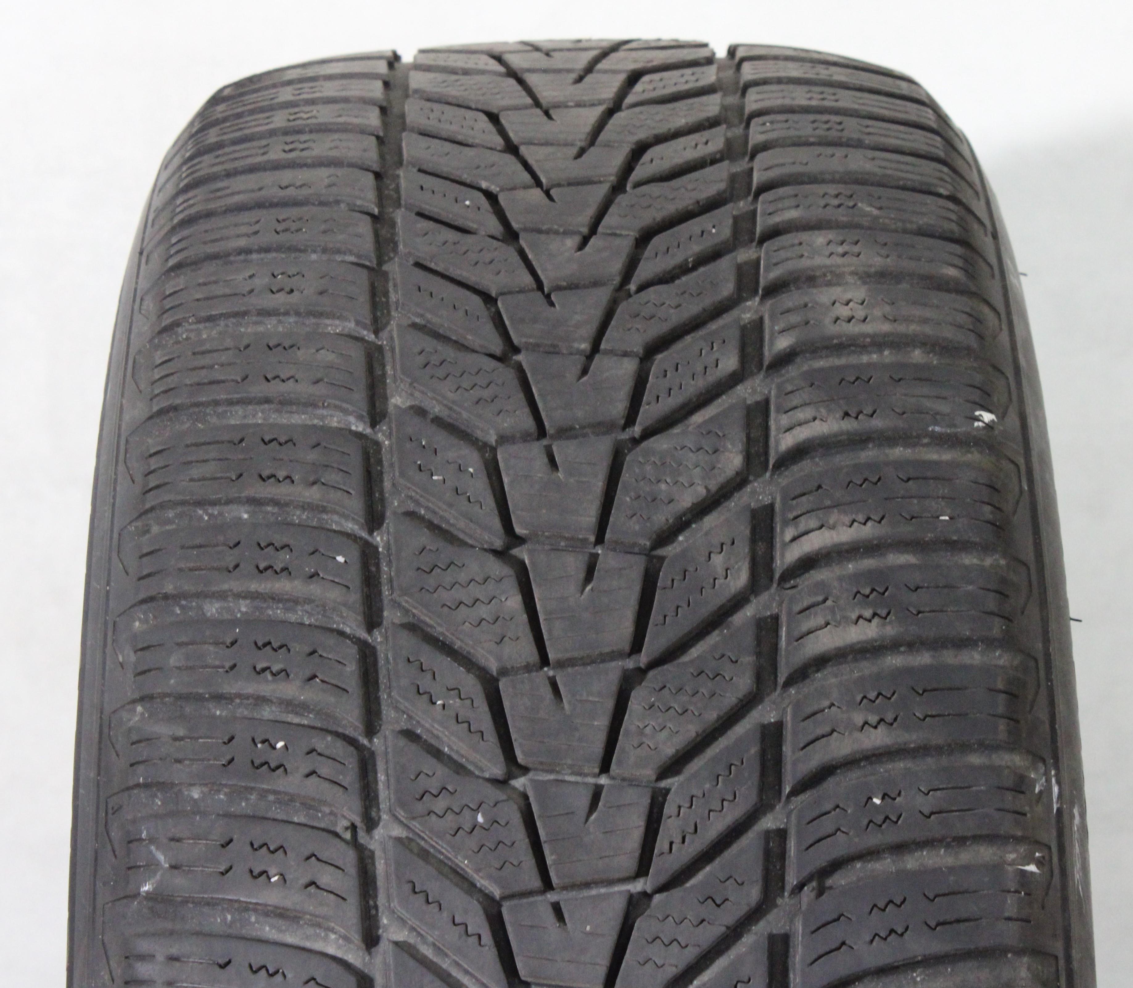 1 x 235/55R17 103V winterband Hankook Winter I*Cept Evo 3 X 4,5-5mm 2022