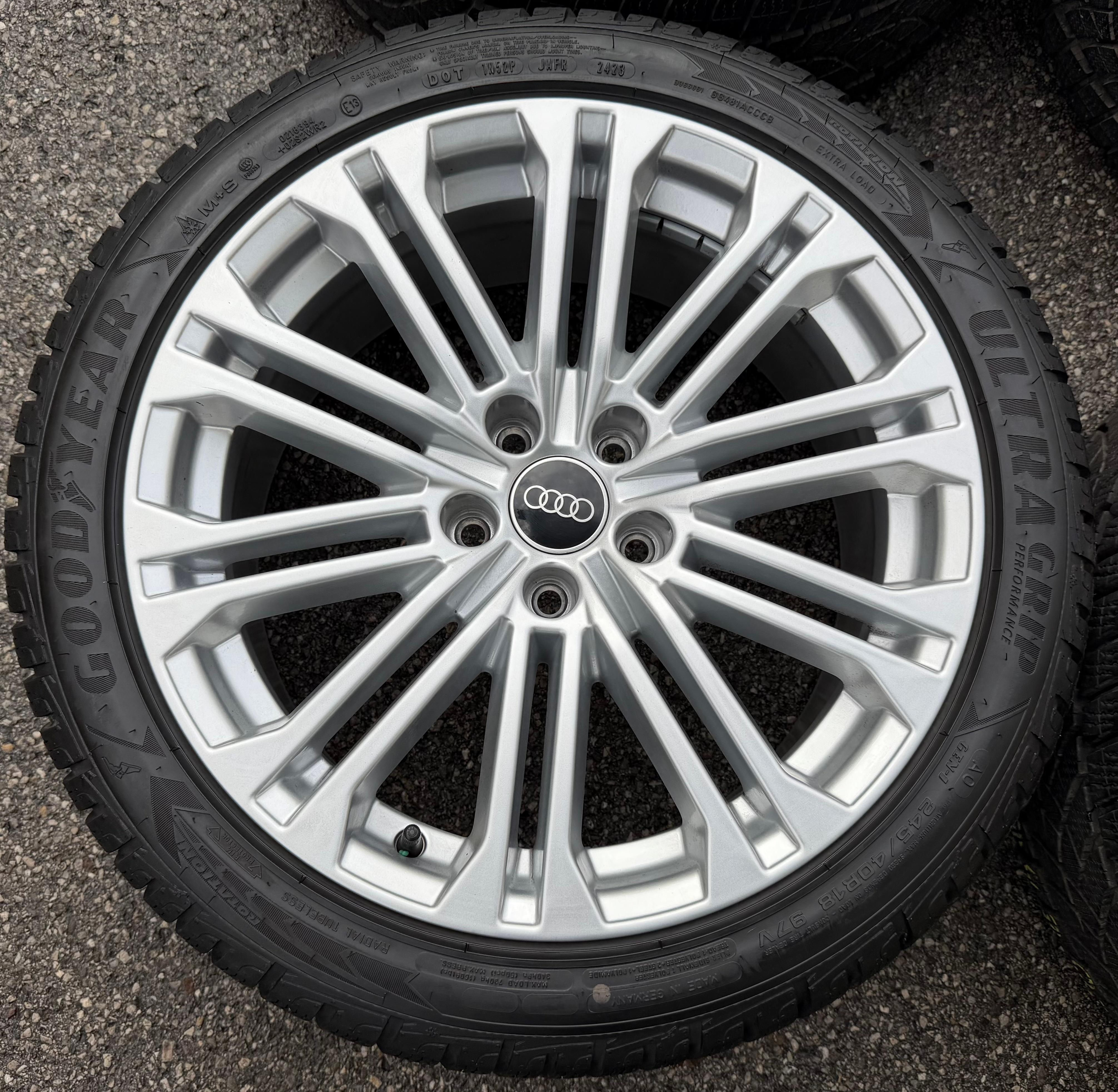 4 ruedas de invierno de aluminio originales de 18" Audi A5 S5 8W F5 245/40R18 97V 8W0601025EE Goodyear
