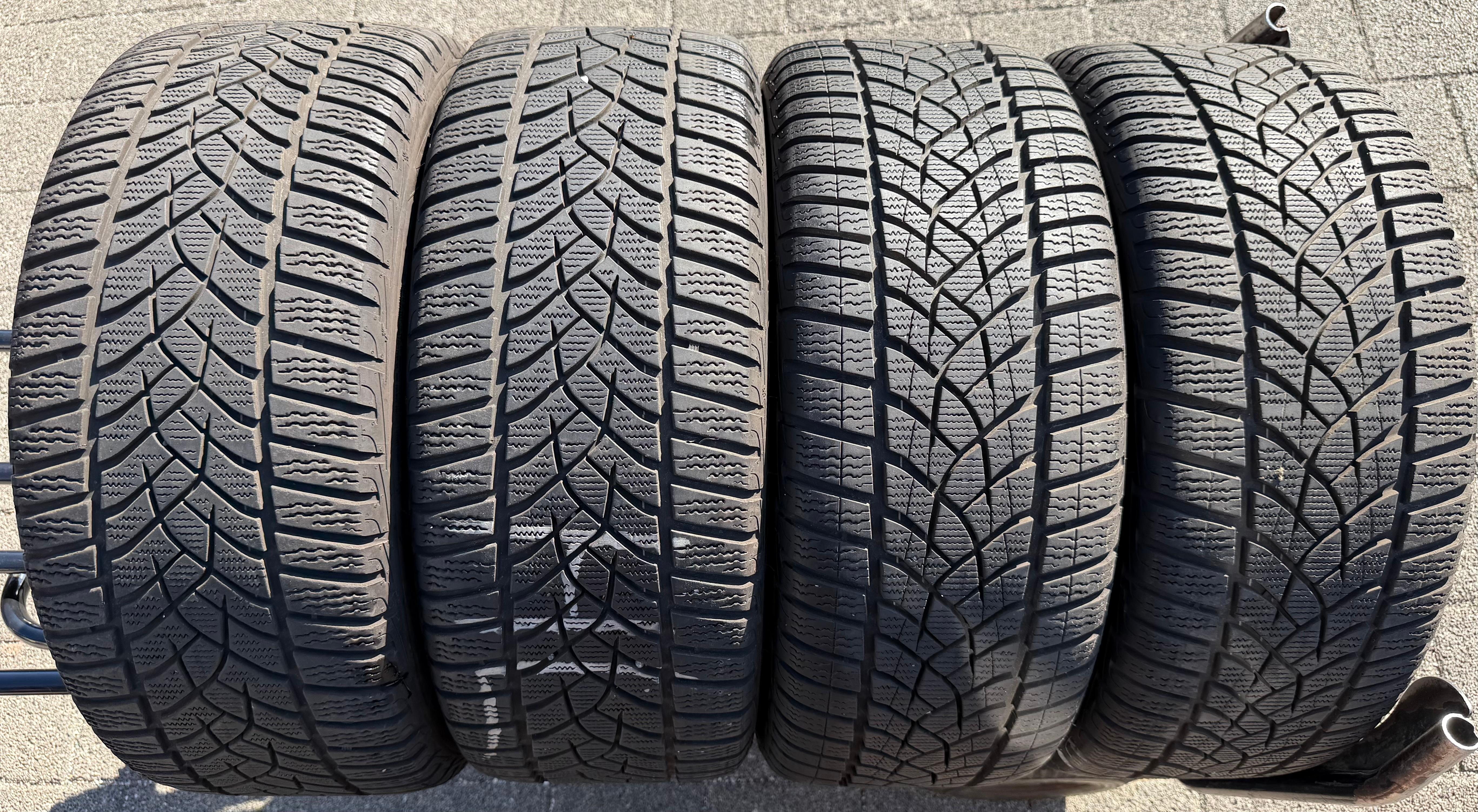 4 Original 18" Alu Winterräder Audi A4 S4 8W B9 8W0601025HM 245/40R18 97V 2023