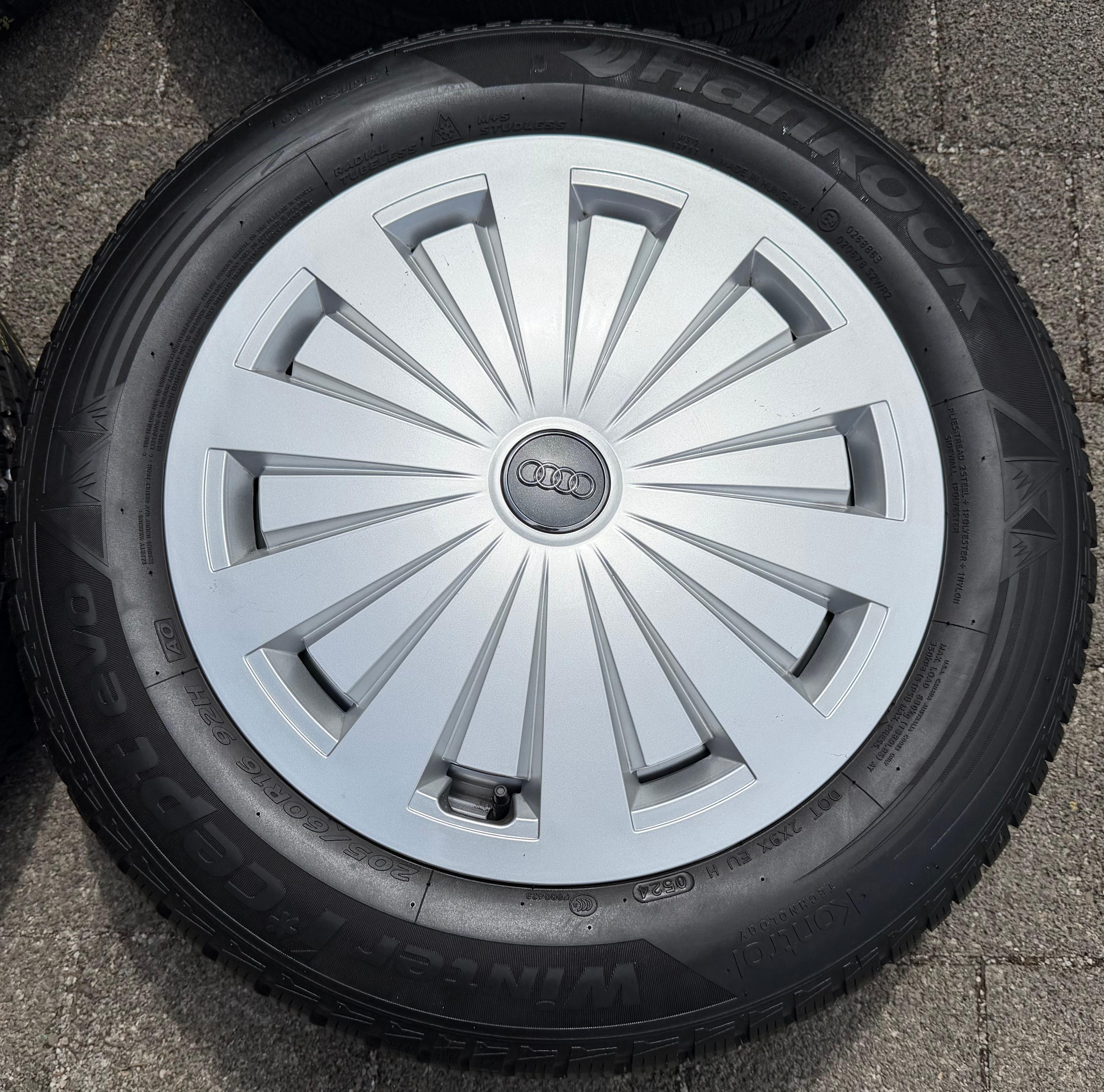 4 ORIGINAL ALU WINTERRÄDER AUDI A4 B9 8W 205/60R16 92H 8W0601025 2024
