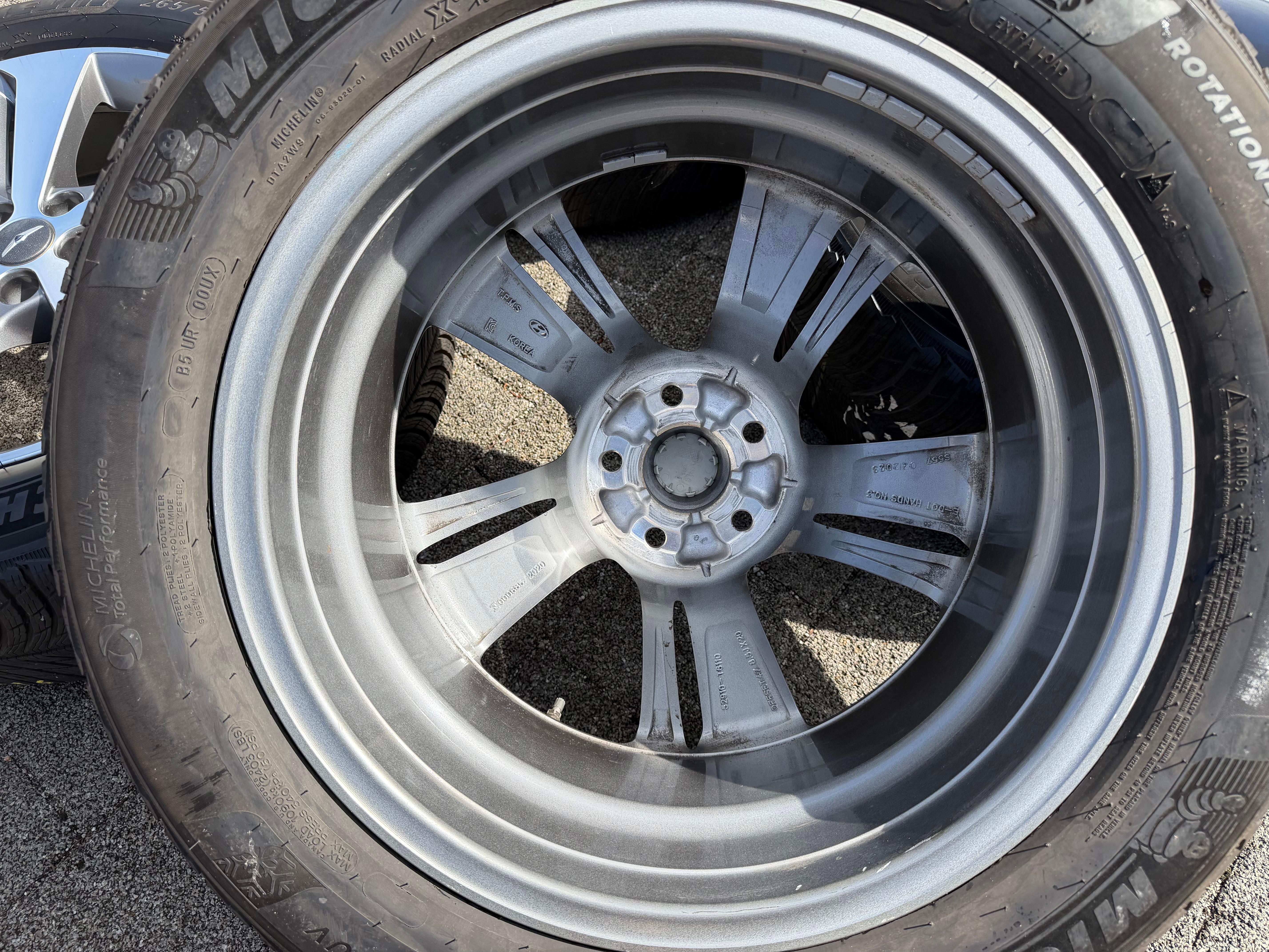 4 Original 20" Alu Winterräder Genesis GV80 52910-T6110 265/50R20 111V Michelin RDKS