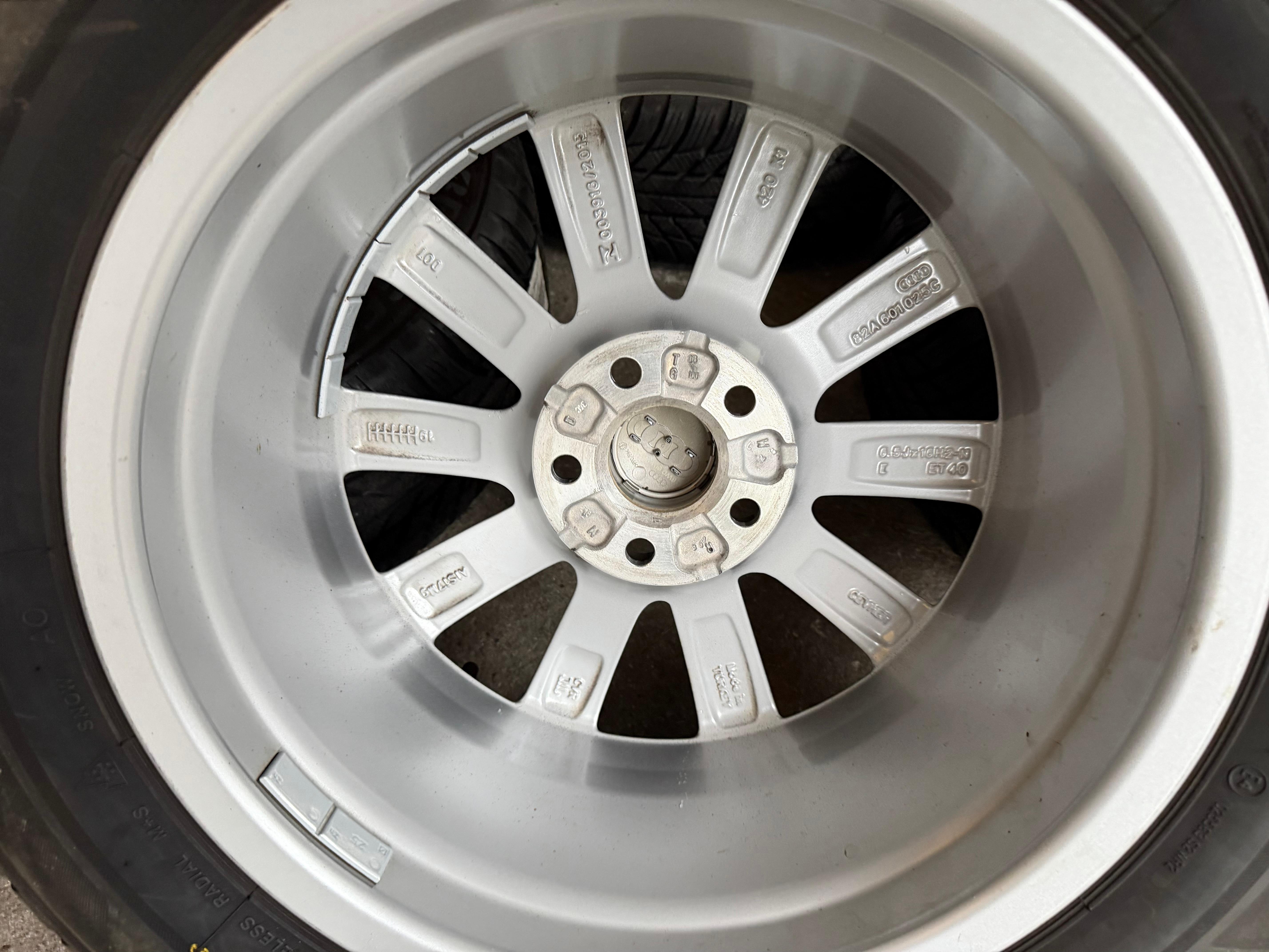 4 Original Alu Winterräder Audi A1 Allstreet GB GBH 82A601025C 205/60R16 92H Bridgestone