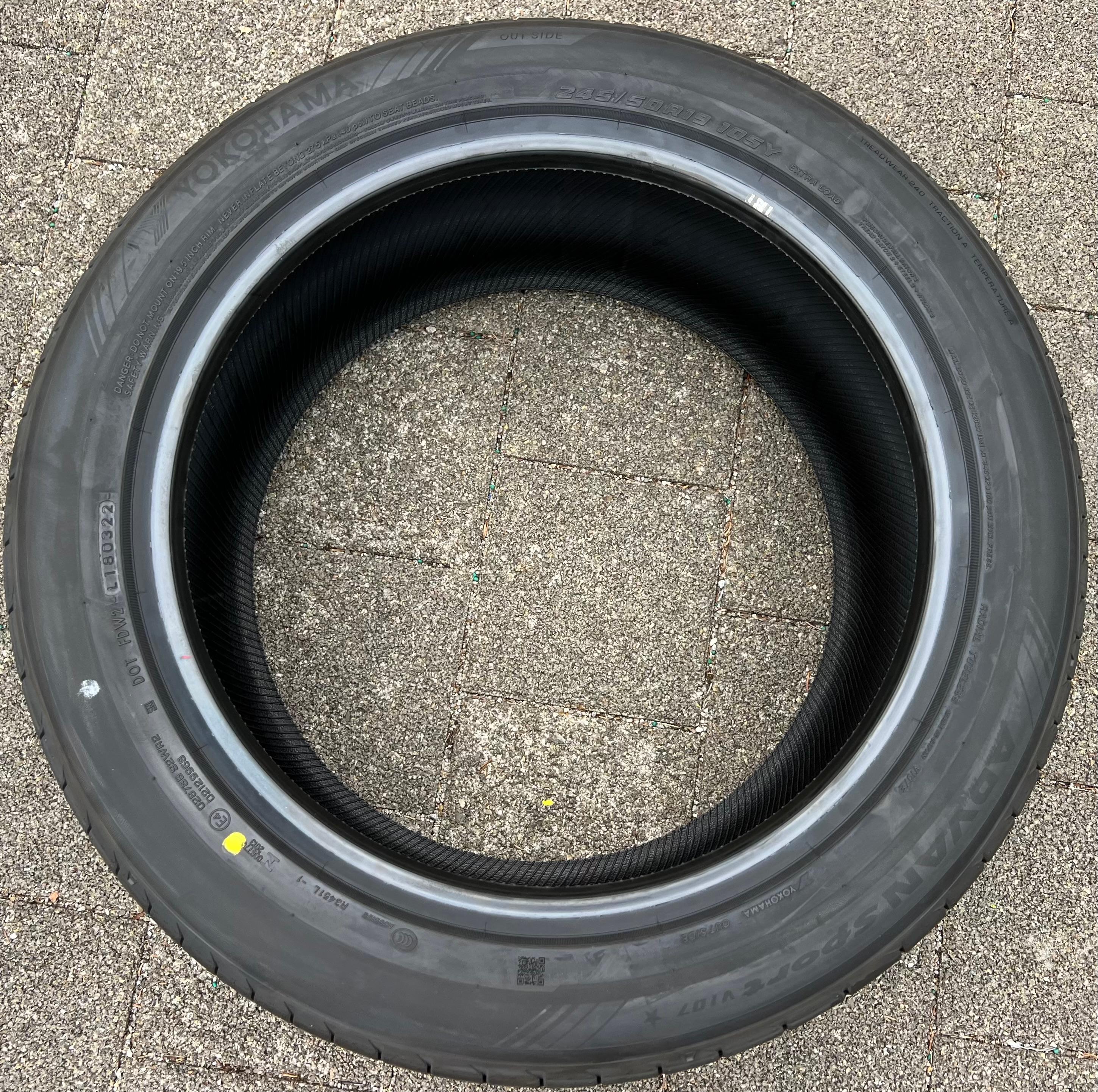 1 x 245/50R19 105Y Sommerreifen Yokohama Advan Sport V107 NEU 2022 *