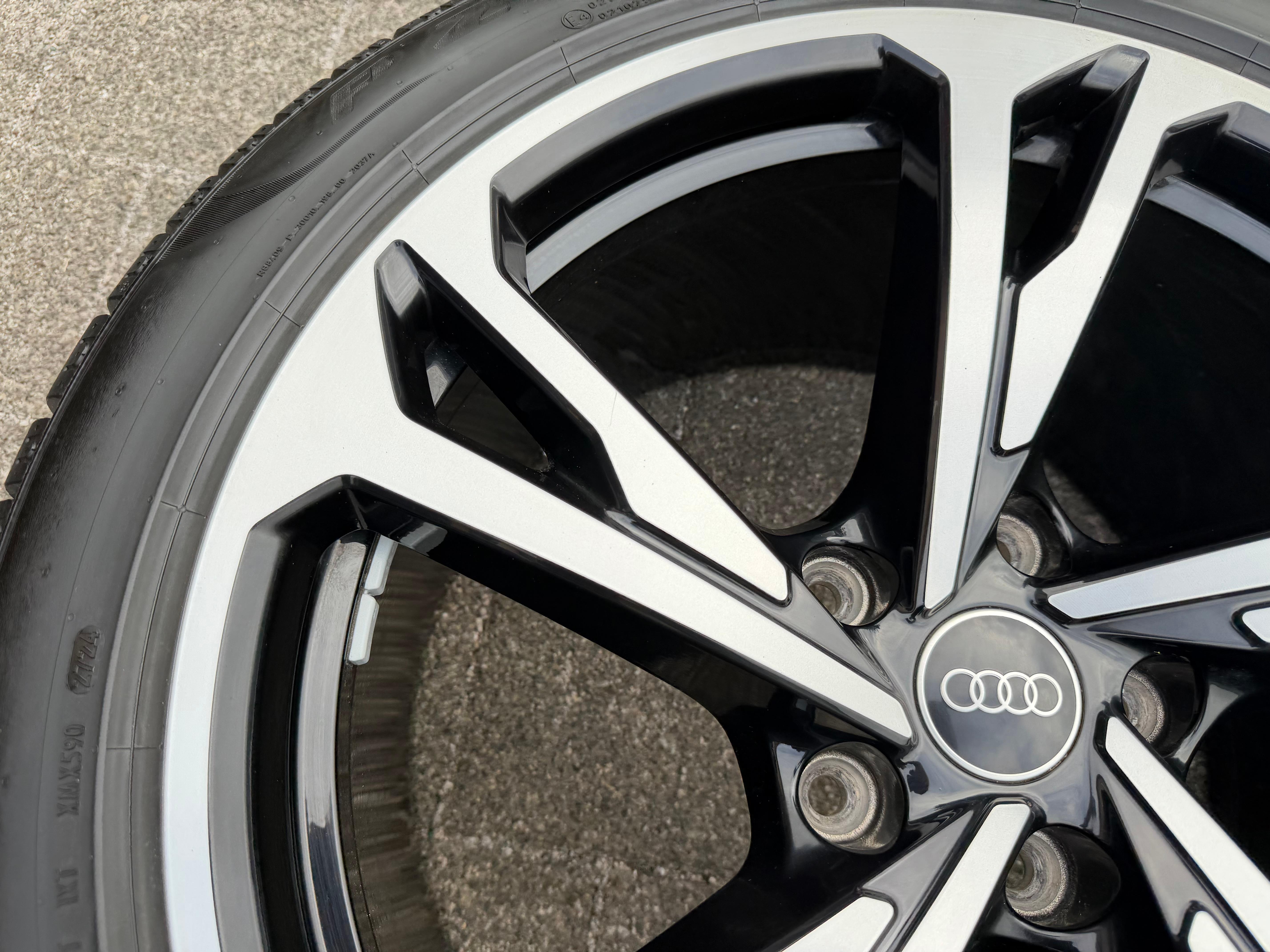 4 ORIGINAL 20" ALU WINTERRÄDER AUDI ETRON E-TRON GT 4J3601025AM 4J3601025AL