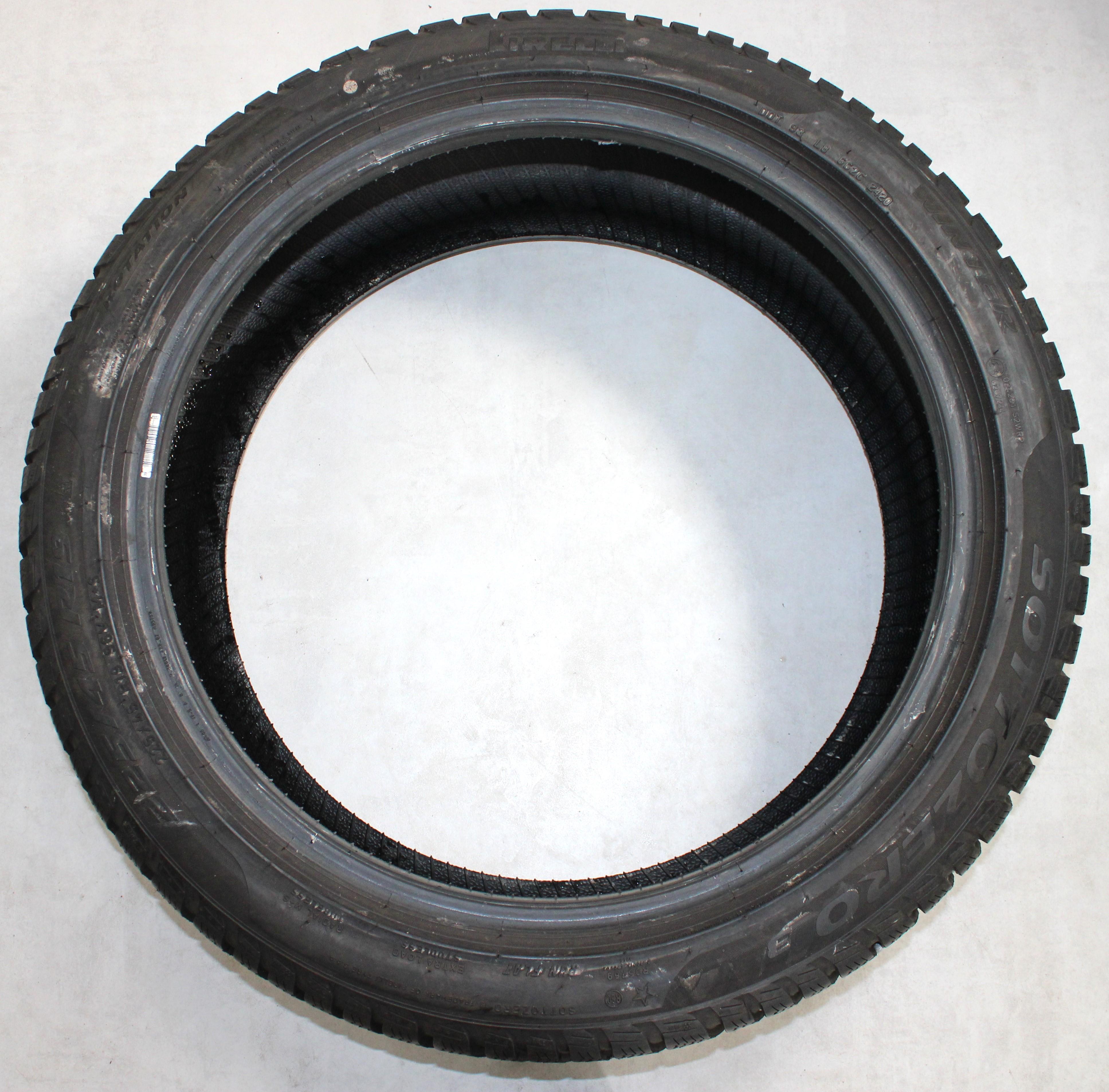 4 x 225/45R19 96V Winterreifen Pirelli Sottozero 3 Runflat 7-7,5mm 3x2019/1x2020 *