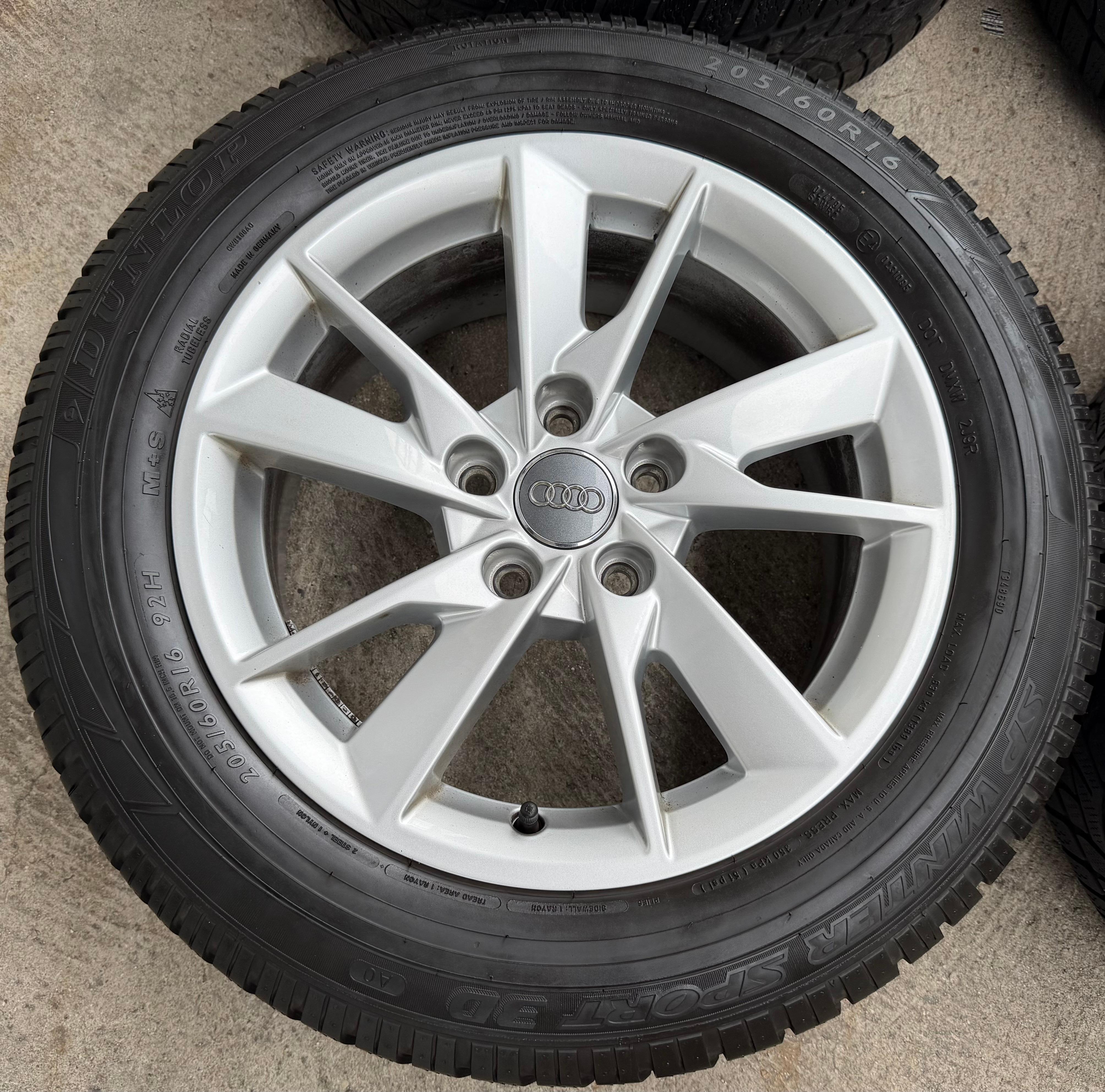 4 jantes en alliage d’origine 16" pour Audi A4 8W B9 8W0601025B 7x16 ET35