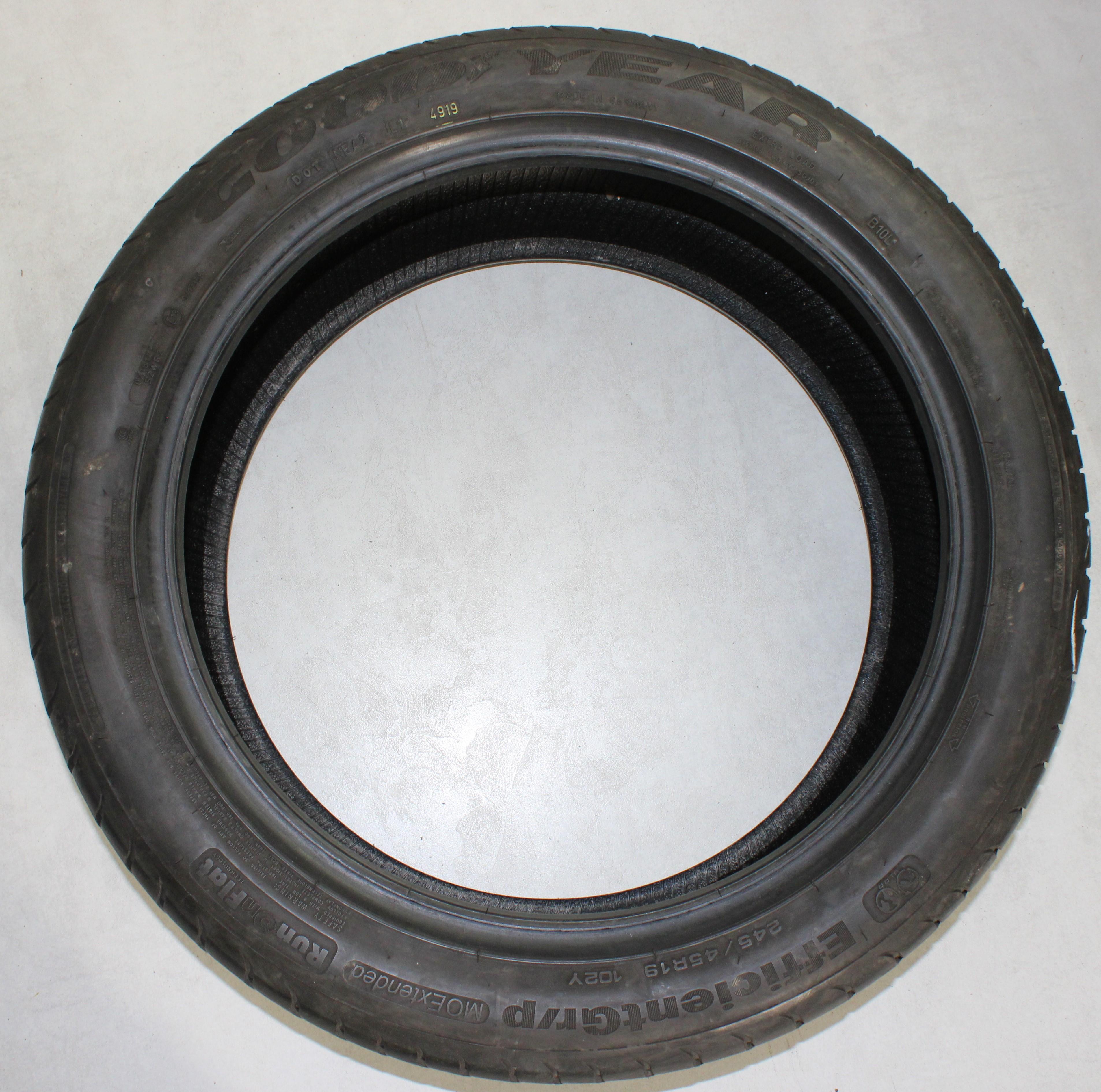 2 x 245/45R19 102Y Sommerreifen Goodyear Efficient Grip MOE 5,5-6mm 2019