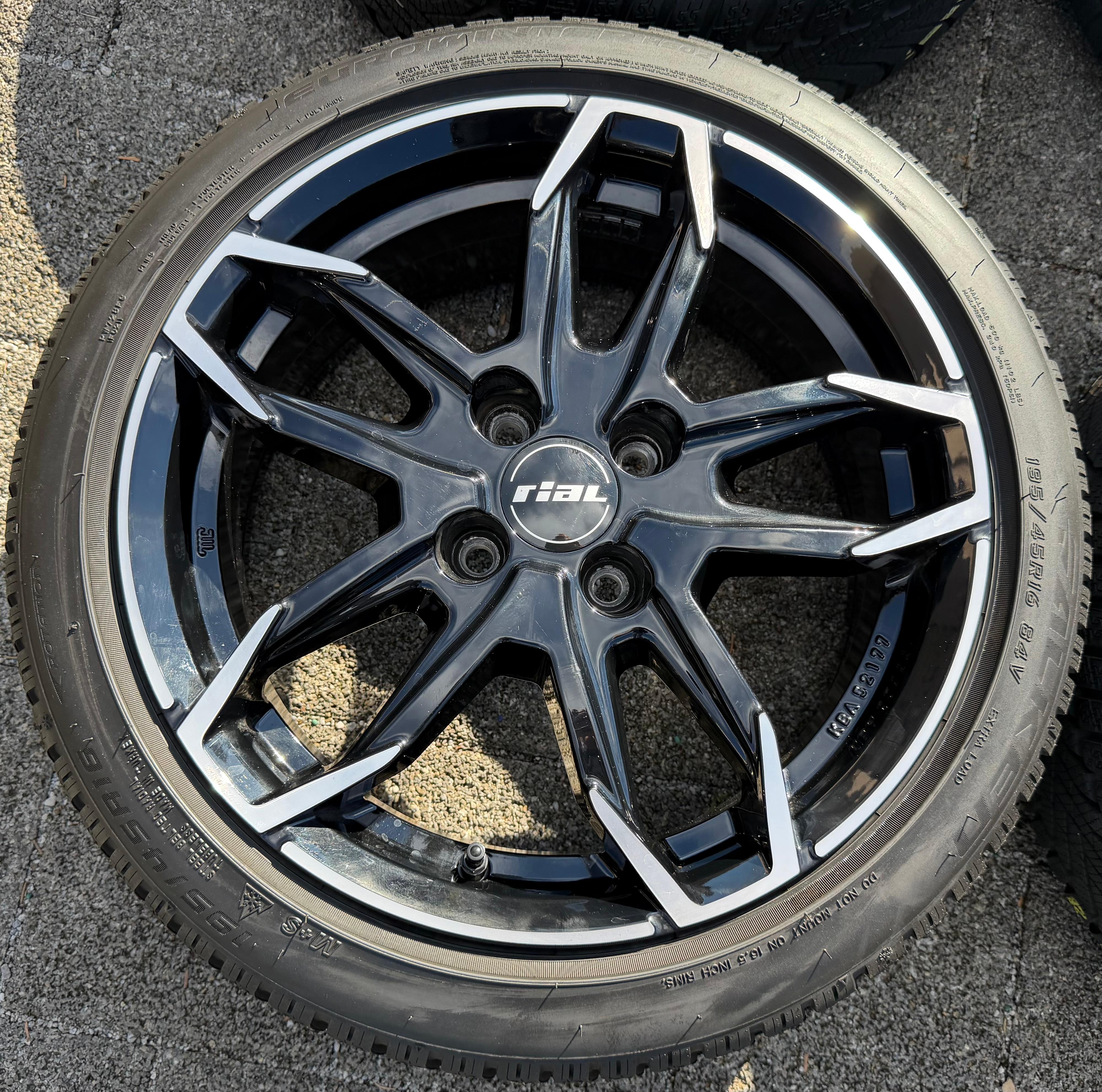 4 Alu Winterräder Hyundai i10 i20 Kia Picanto Mazda 2 Suzukia Splash Kia Rio 2023