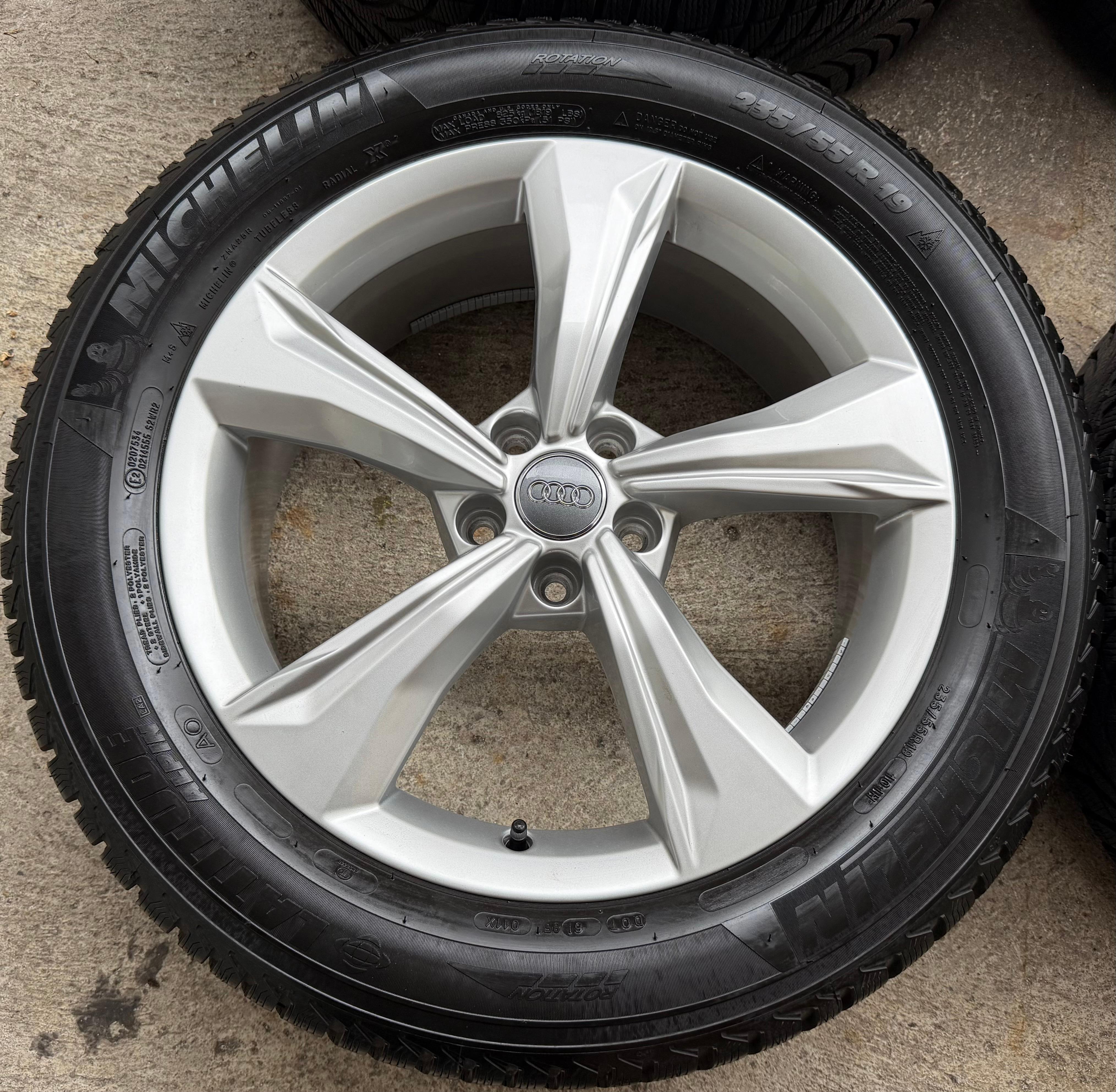 4 Original 19" Alu Winterräder Audi Q5 SQ5 FY 80A601025K 235/55R19 101H Michelin