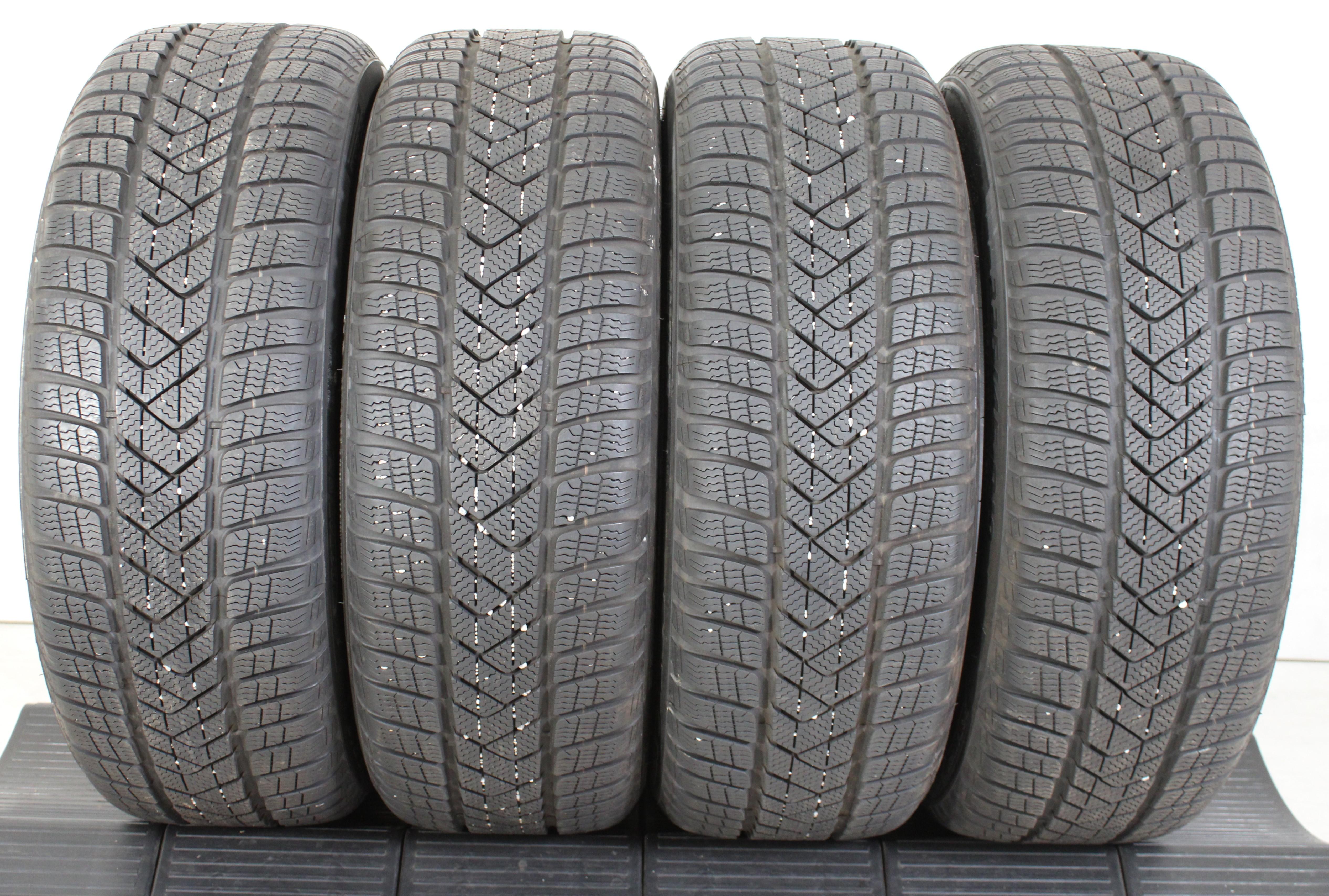 4 x 225/45R19 96V Winterreifen Pirelli Sottozero 3 Runflat 7-7,5mm 2020 *