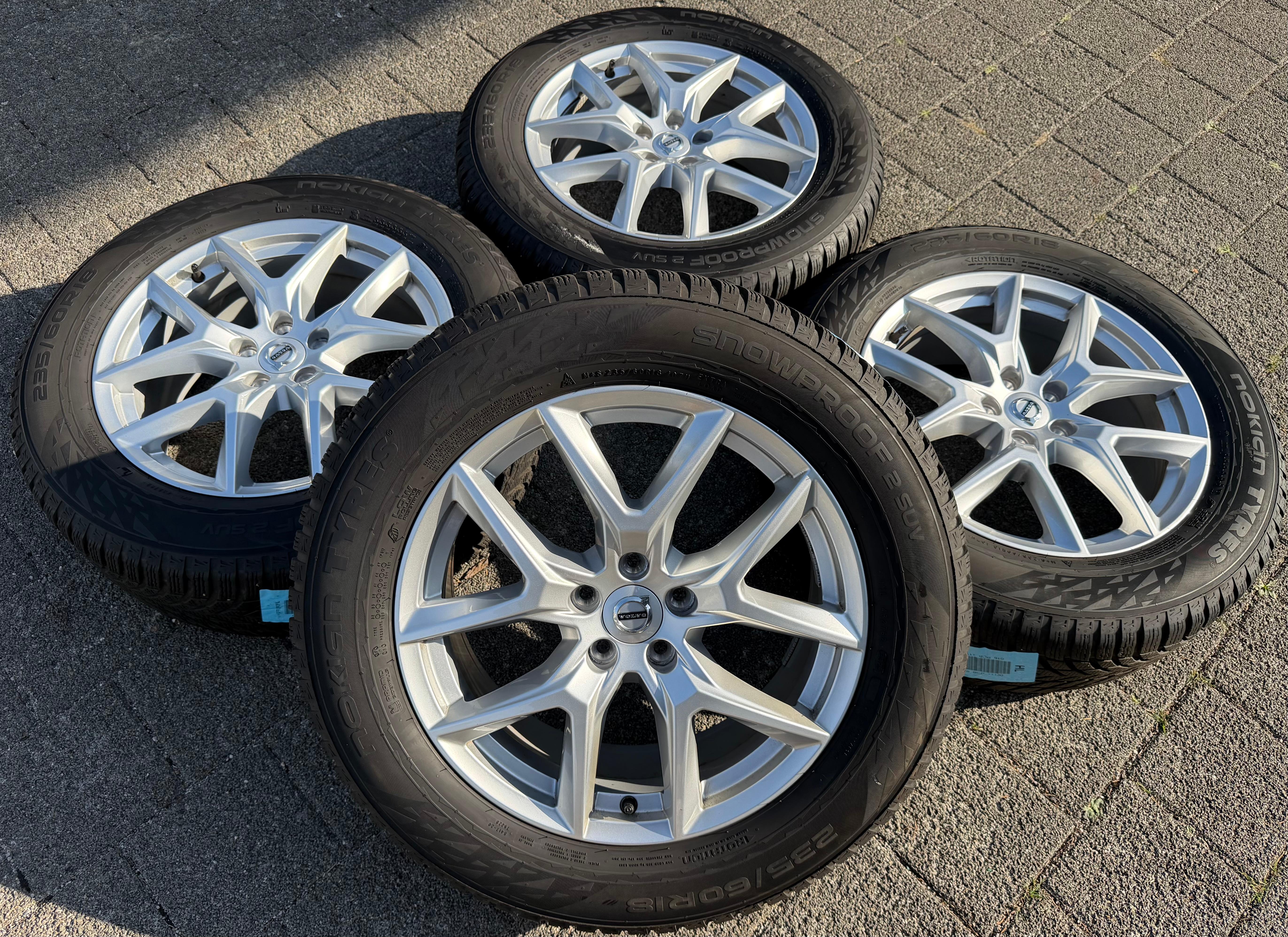 4 Original 18" Alu Winterräder Volvo XC60 II 31423851 235/60R18 107H NOKIAN 2025