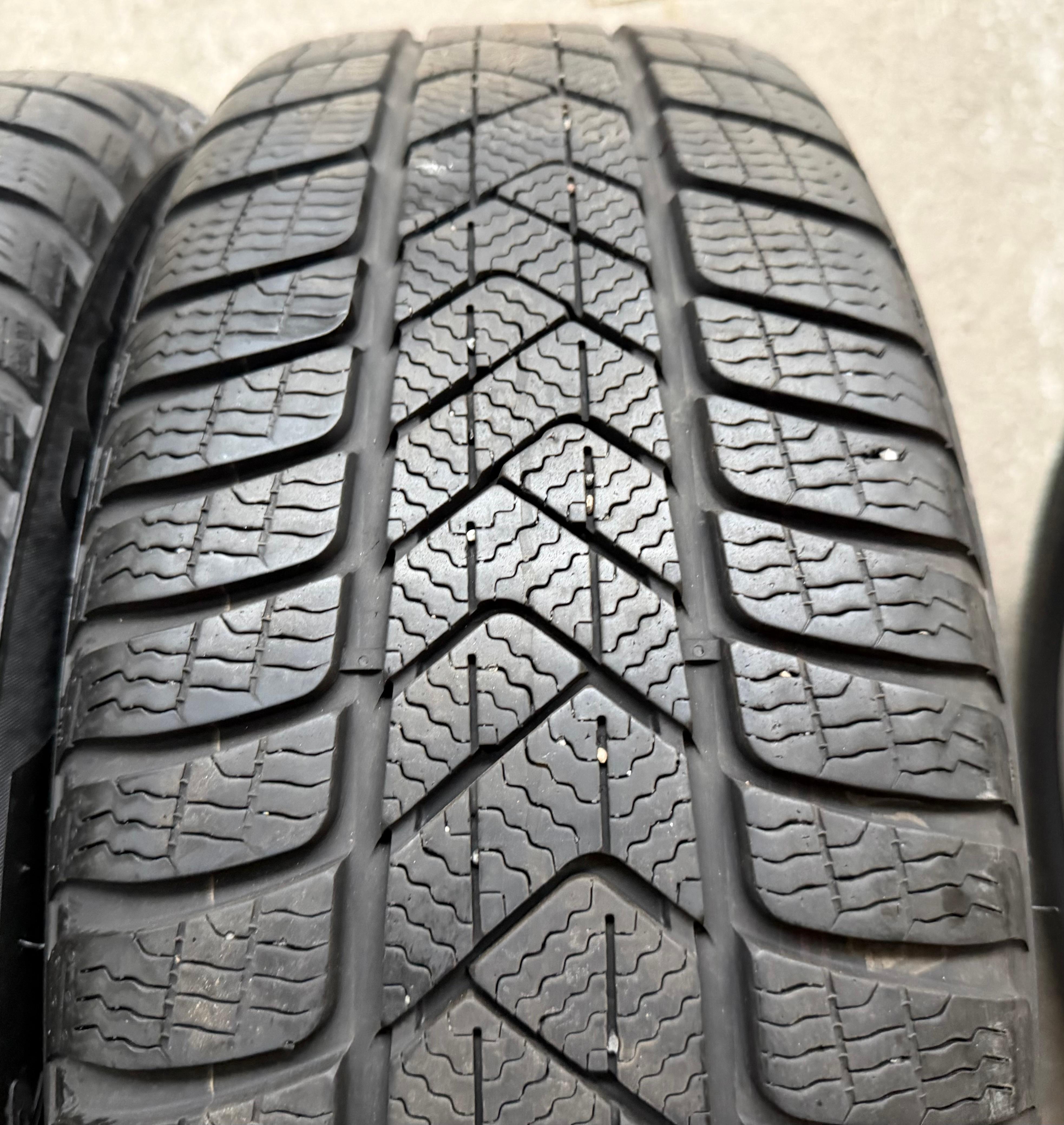 2 x 205/50R17 93H Winterreifen Pirelli Sottozero 3 A01 7mm 2021