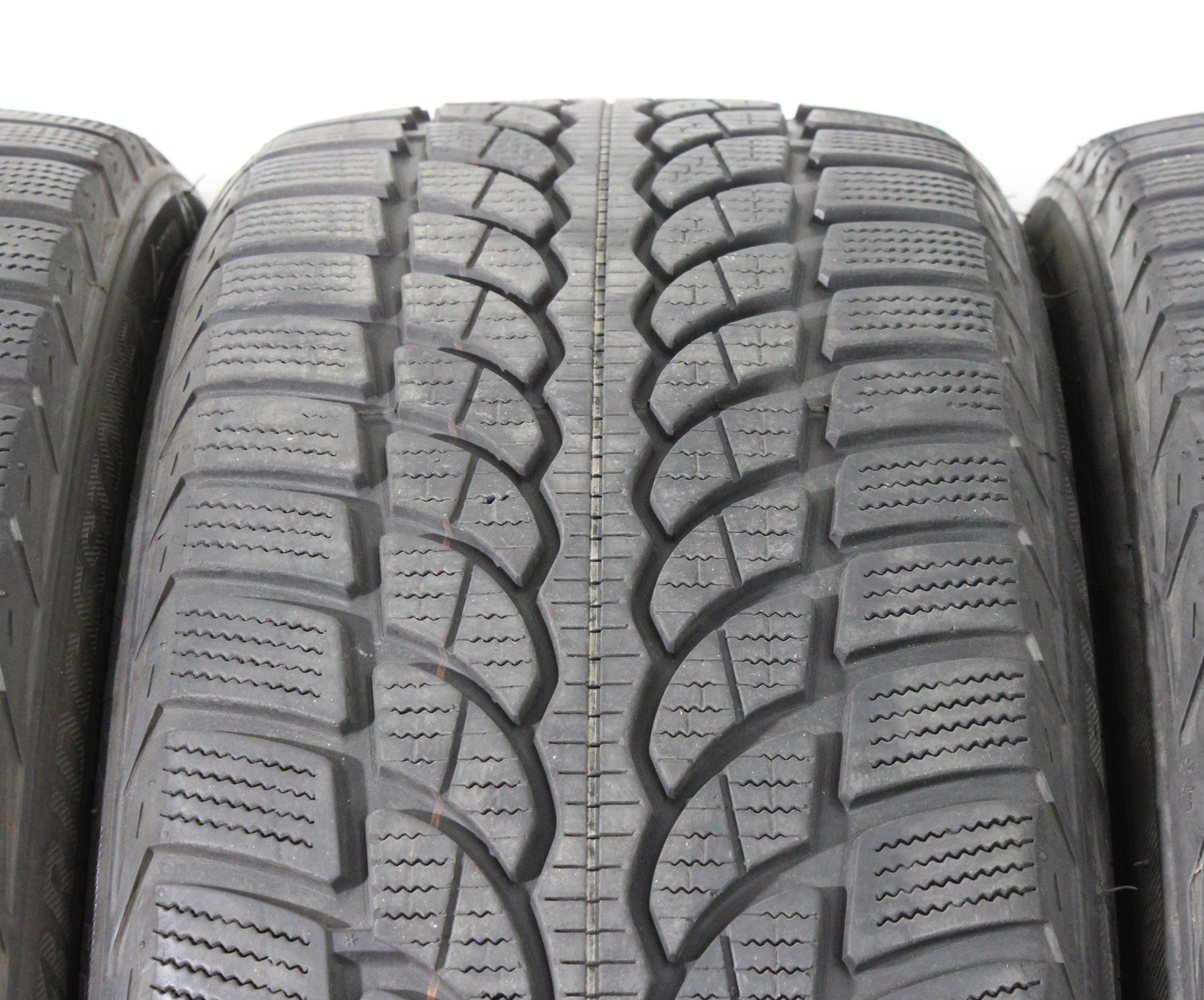 4 x 215/45R20 95V Winterreifen Bridgestone Blizzak LM-32* 2x4,5-5mm/2x5-5,5mm 2018