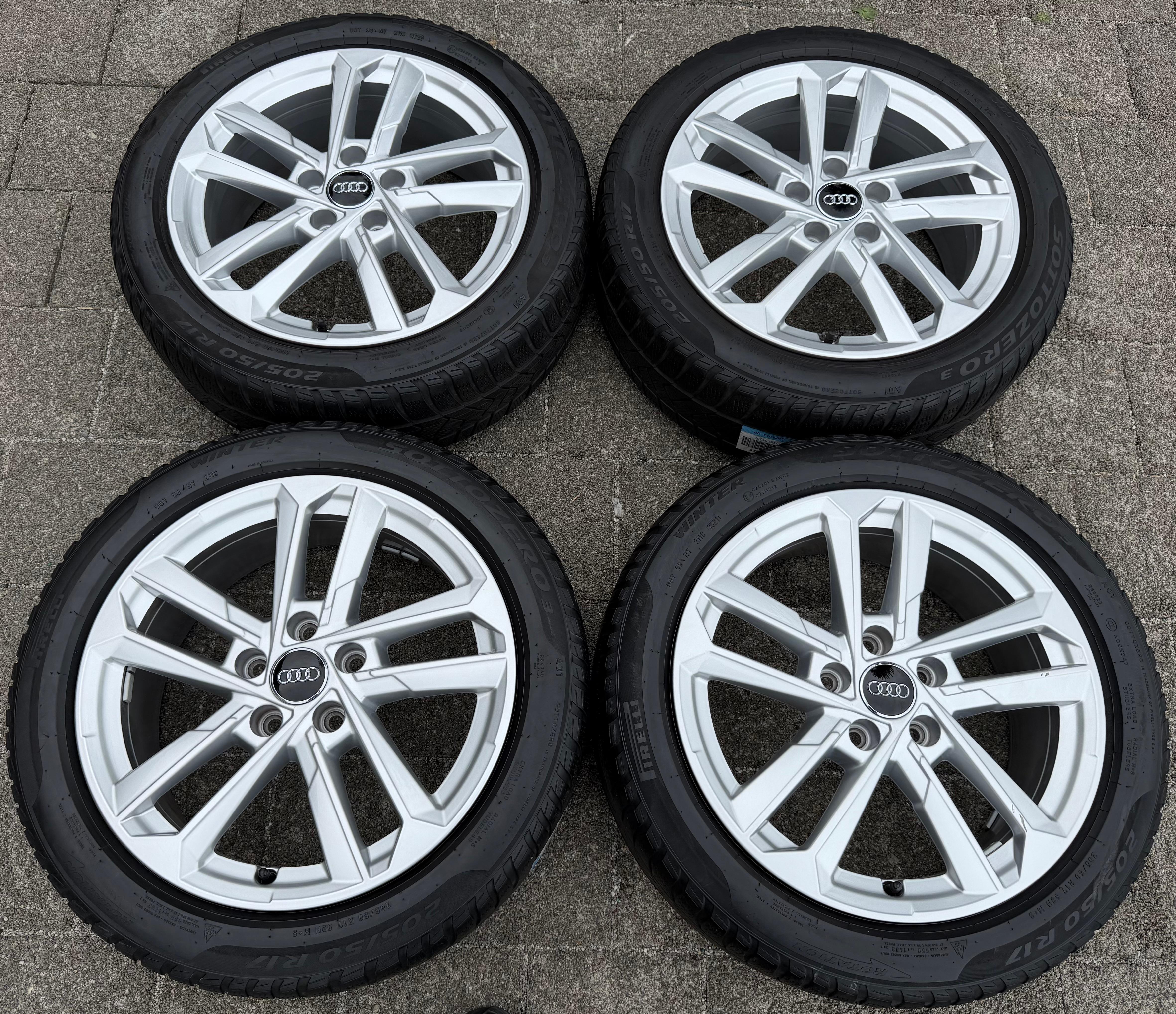 4 Original 17" Alufelgen Felgen Audi A3 8Y 8Y0601025L 6,5x17 ET43