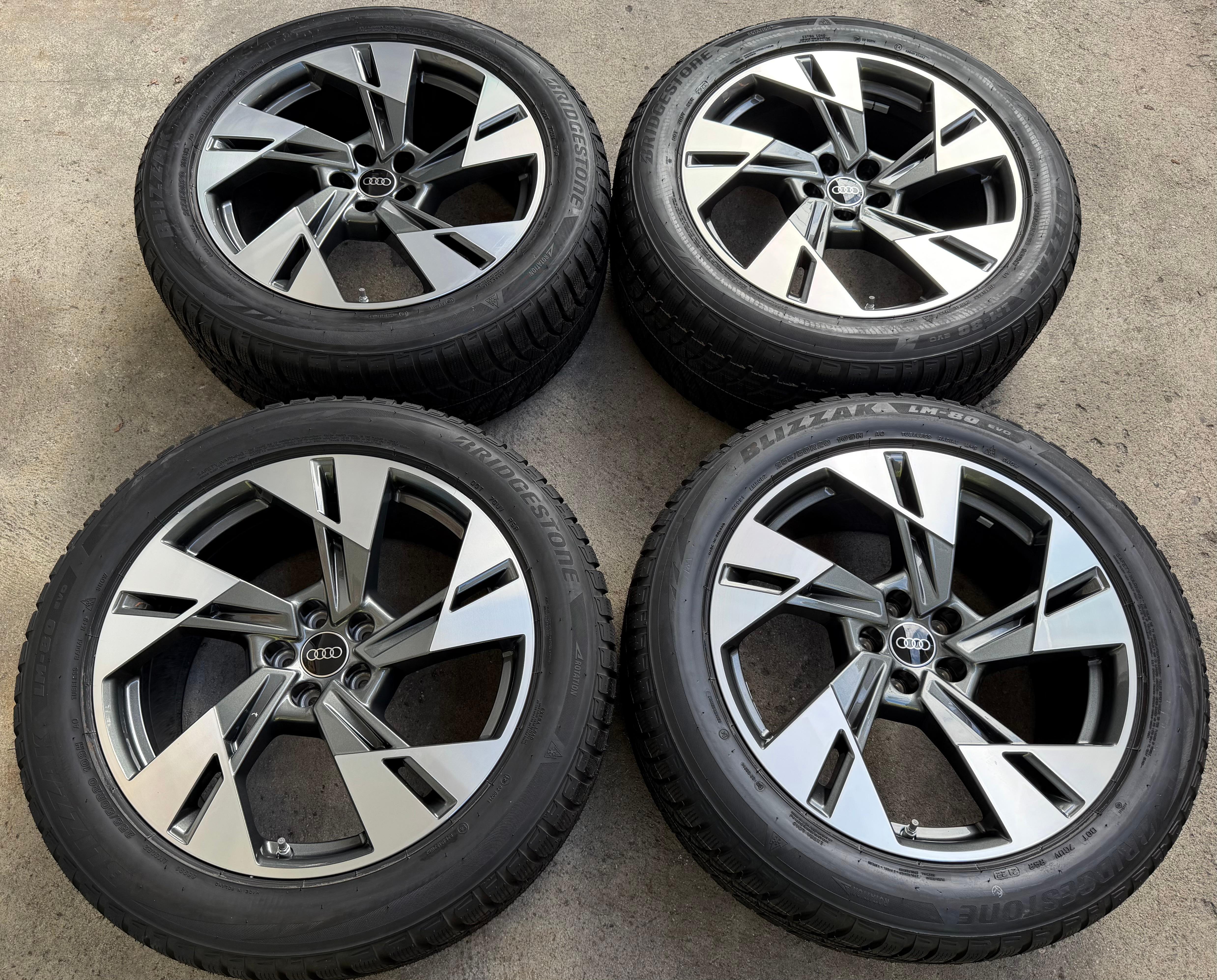 4 Original 20" Alu Winterräder Audi E-Tron Q8 Etron 4KE601025T 255/50R20 109H NEU