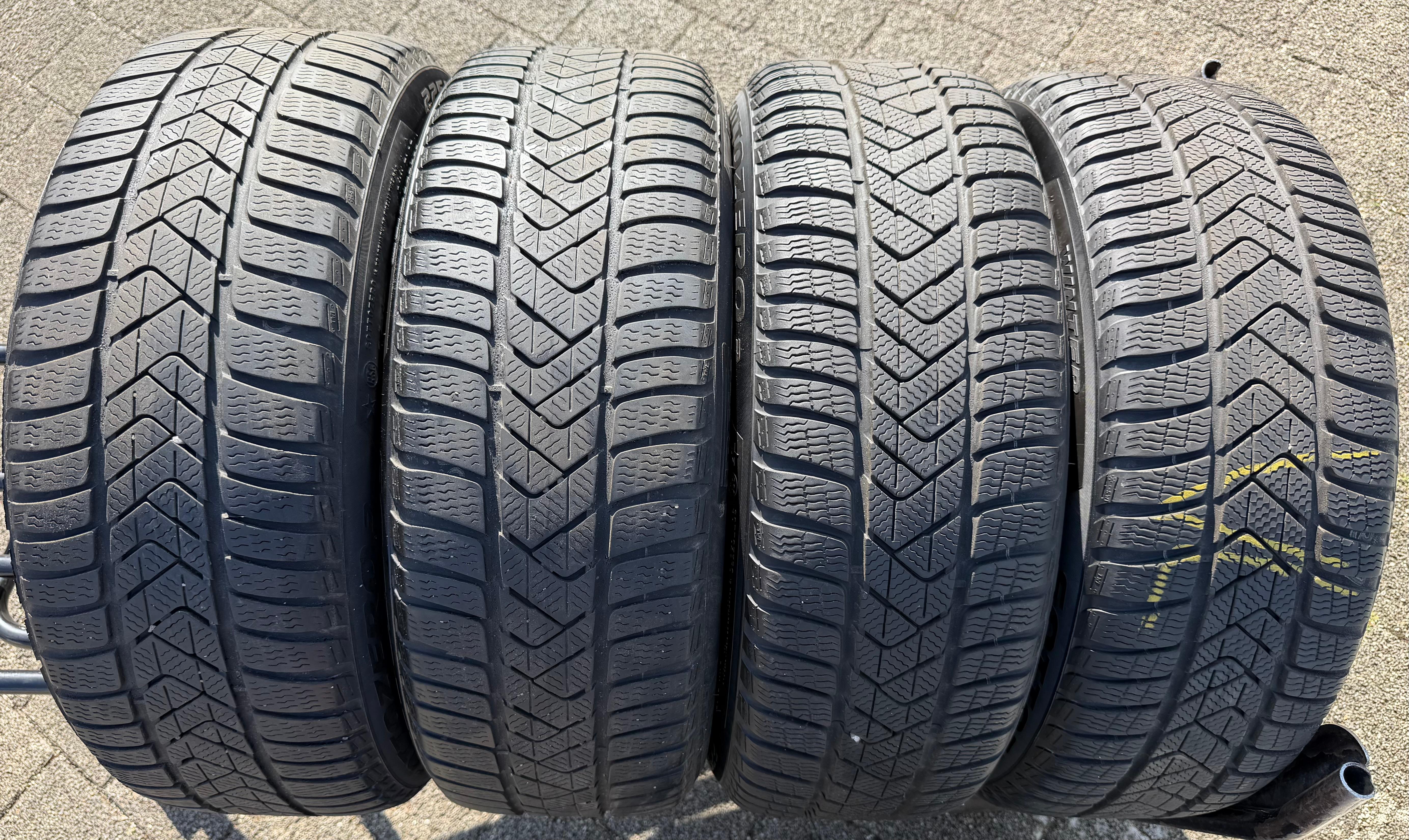 4 ORIGINAL 18" ALU WINTERRÄDER MINI COUNTRYMAN F60 225/50R18 95H 6888852 FREIHAU