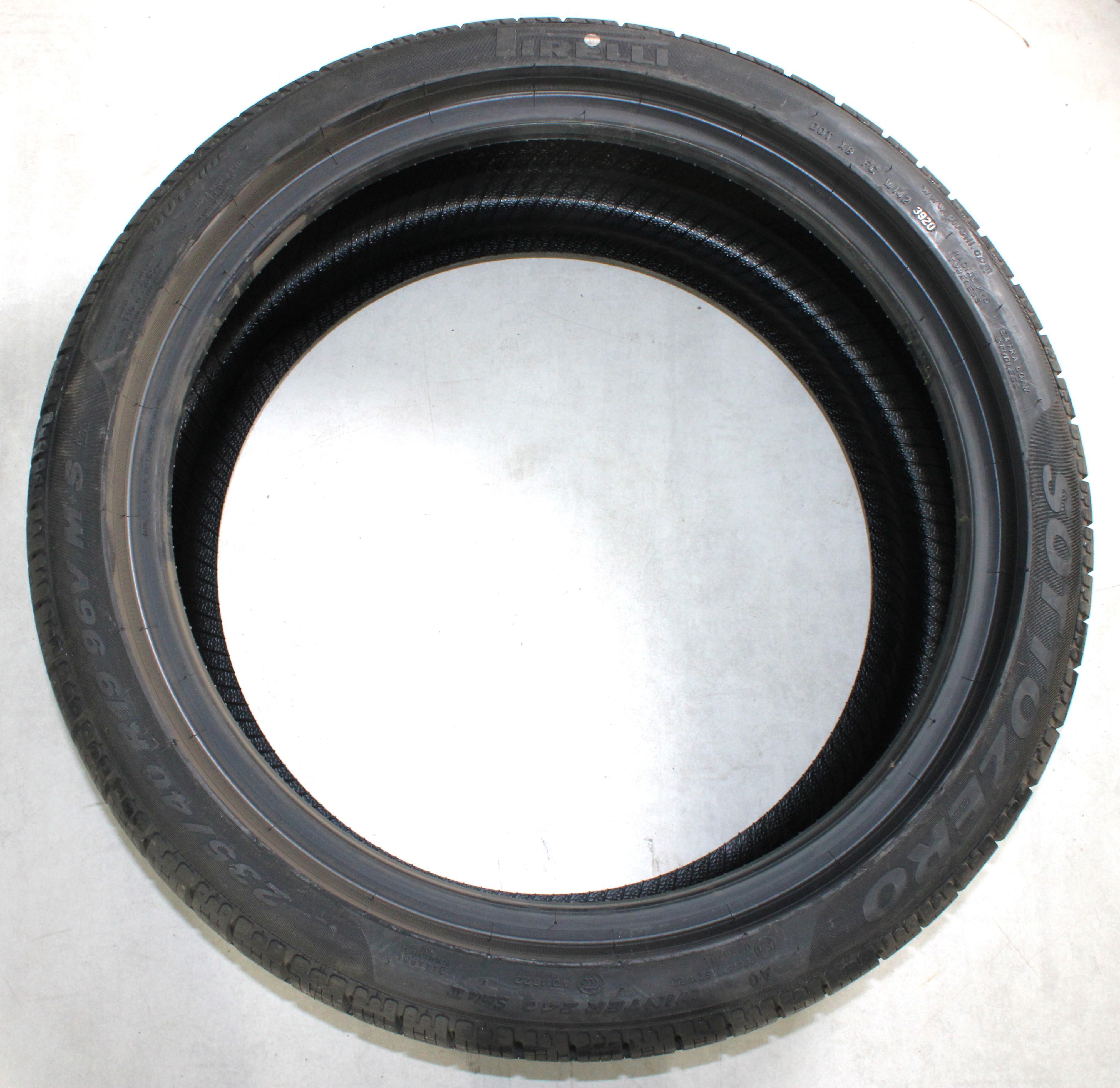 4 x 235/40R19 96V Winterreifen Pirelli Sottozero Winter 240 Serie 2 AO Volles Profil 2020 NEU
