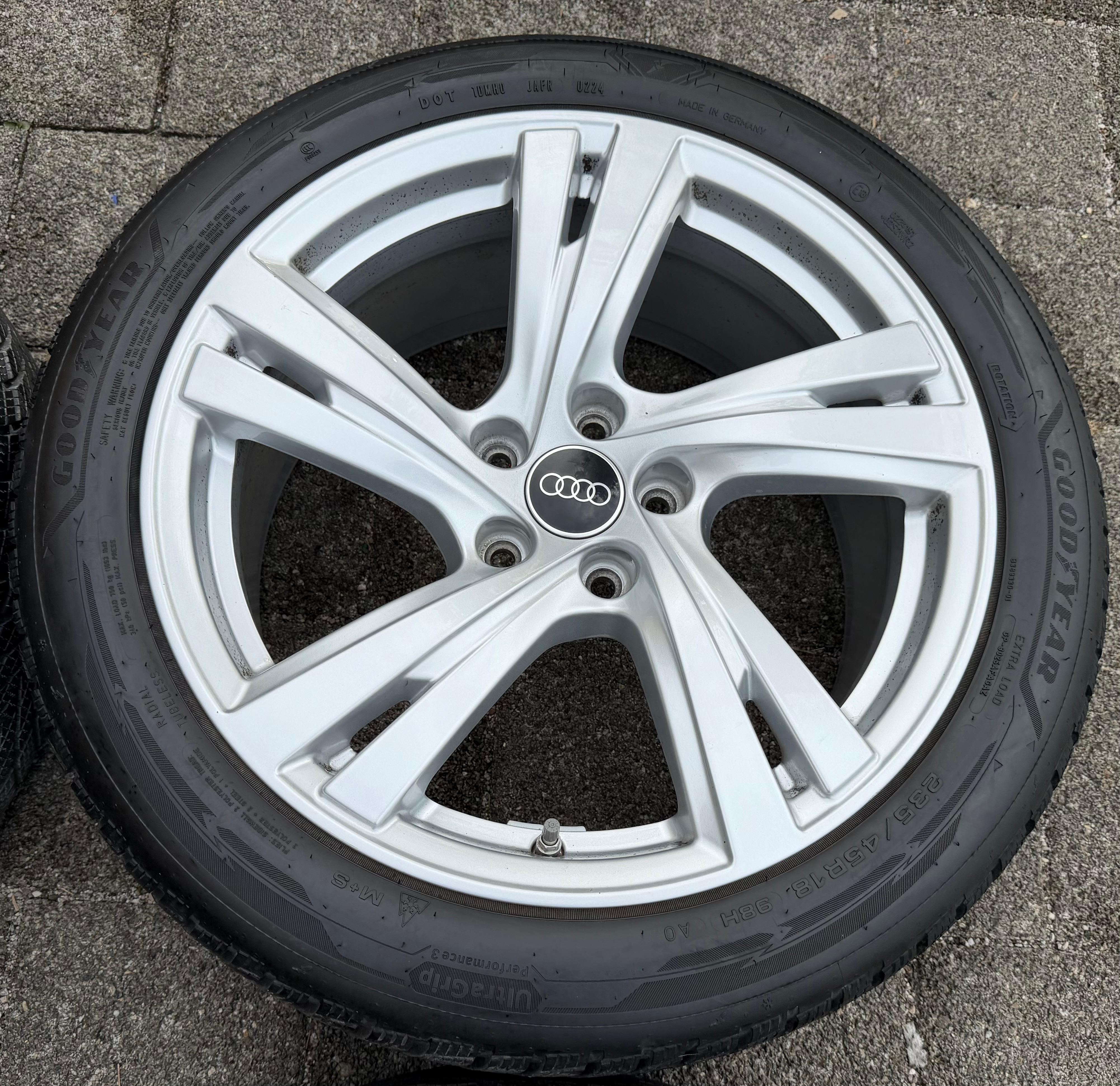 4 RUEDAS DE ALEACIÓN ORIGINALES DE INVIERNO DE 18" PARA AUDI A5 S5 FU2 B10 8B3601025C 235/45R18 98H 2024