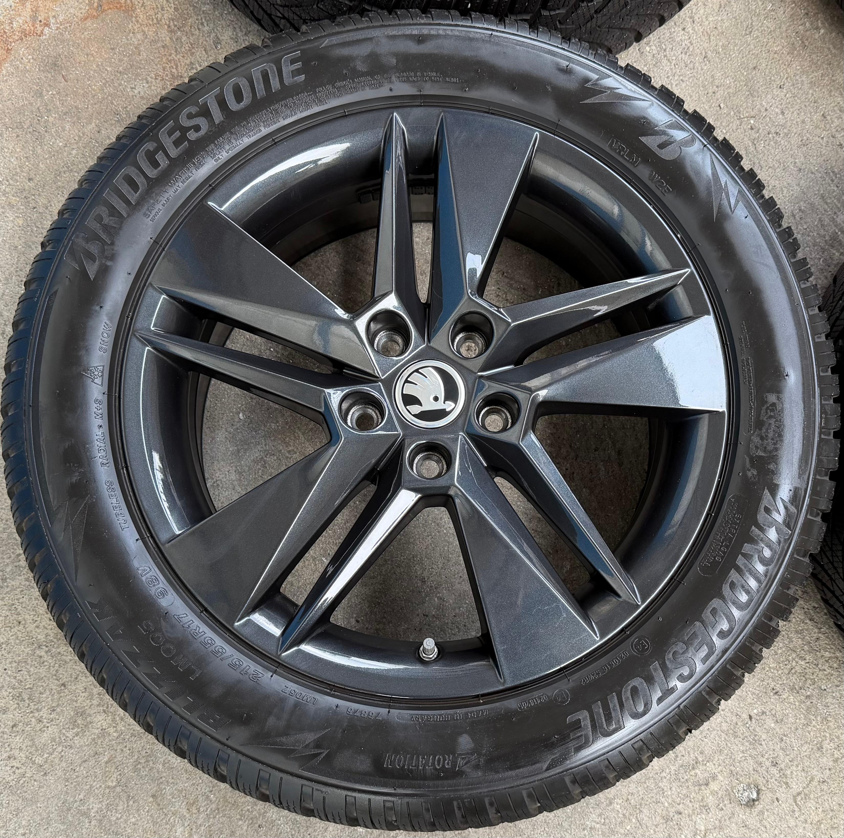 4 Original 17" Alu Winterräder Skoda Superb III 3V 215/55R17 98V 3V0601025BH