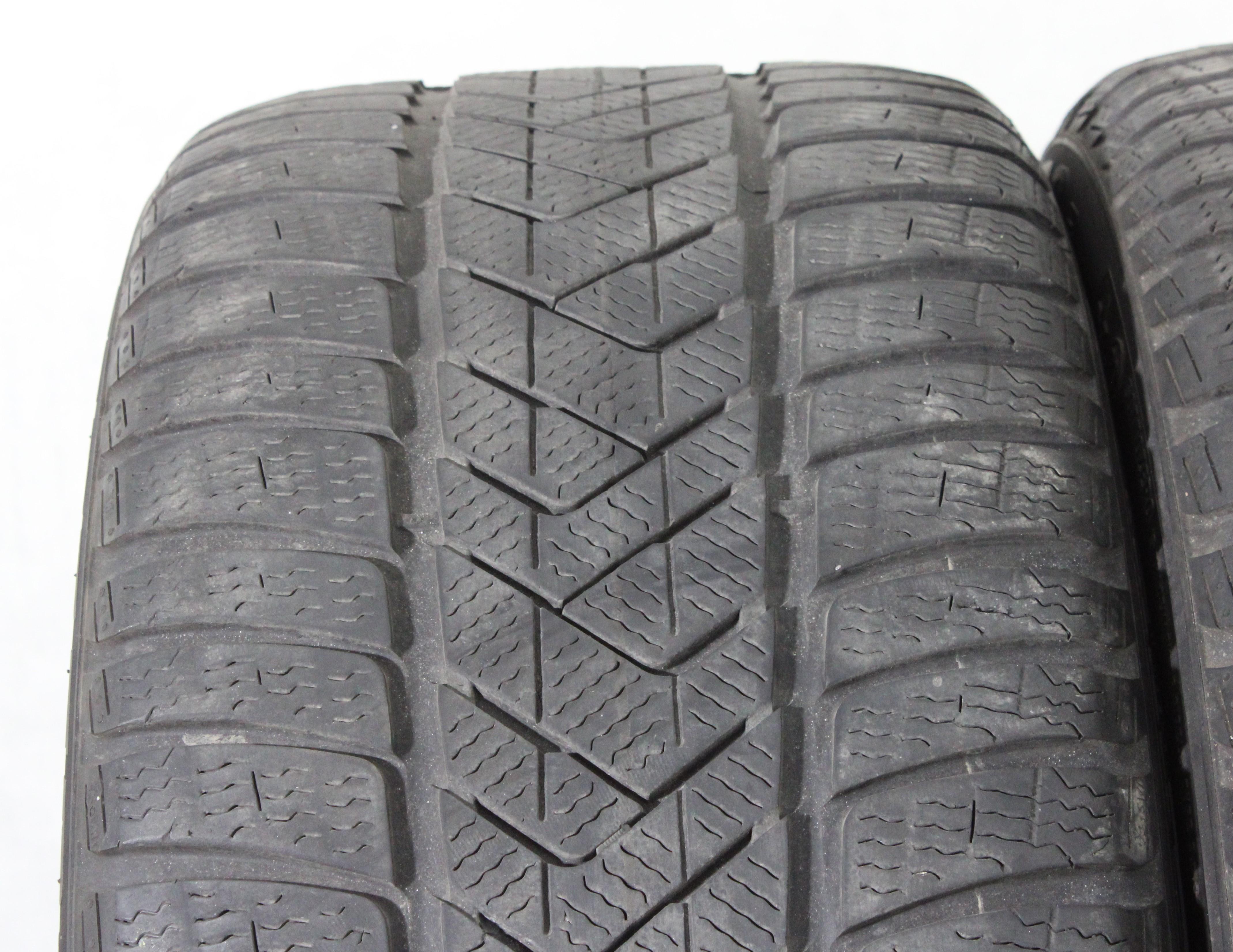 2 x 255/40R18 99V Winterreifen Pirelli Sottozero 3 * Runflat 4,5-5mm 2018/2021