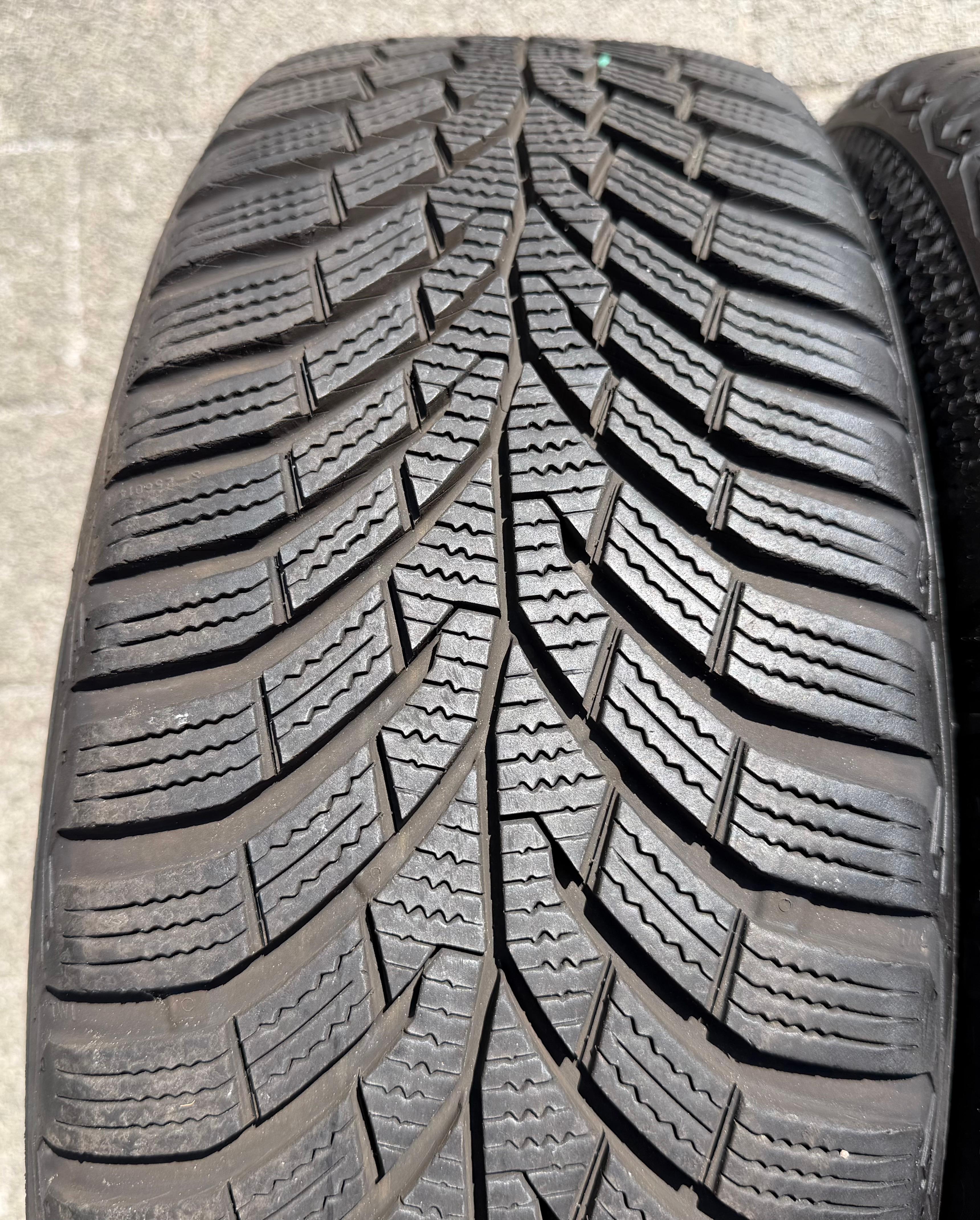 2 x 205/55R16 91H Winterreifen Continental Winter Contact TS870 7,5mm 2024