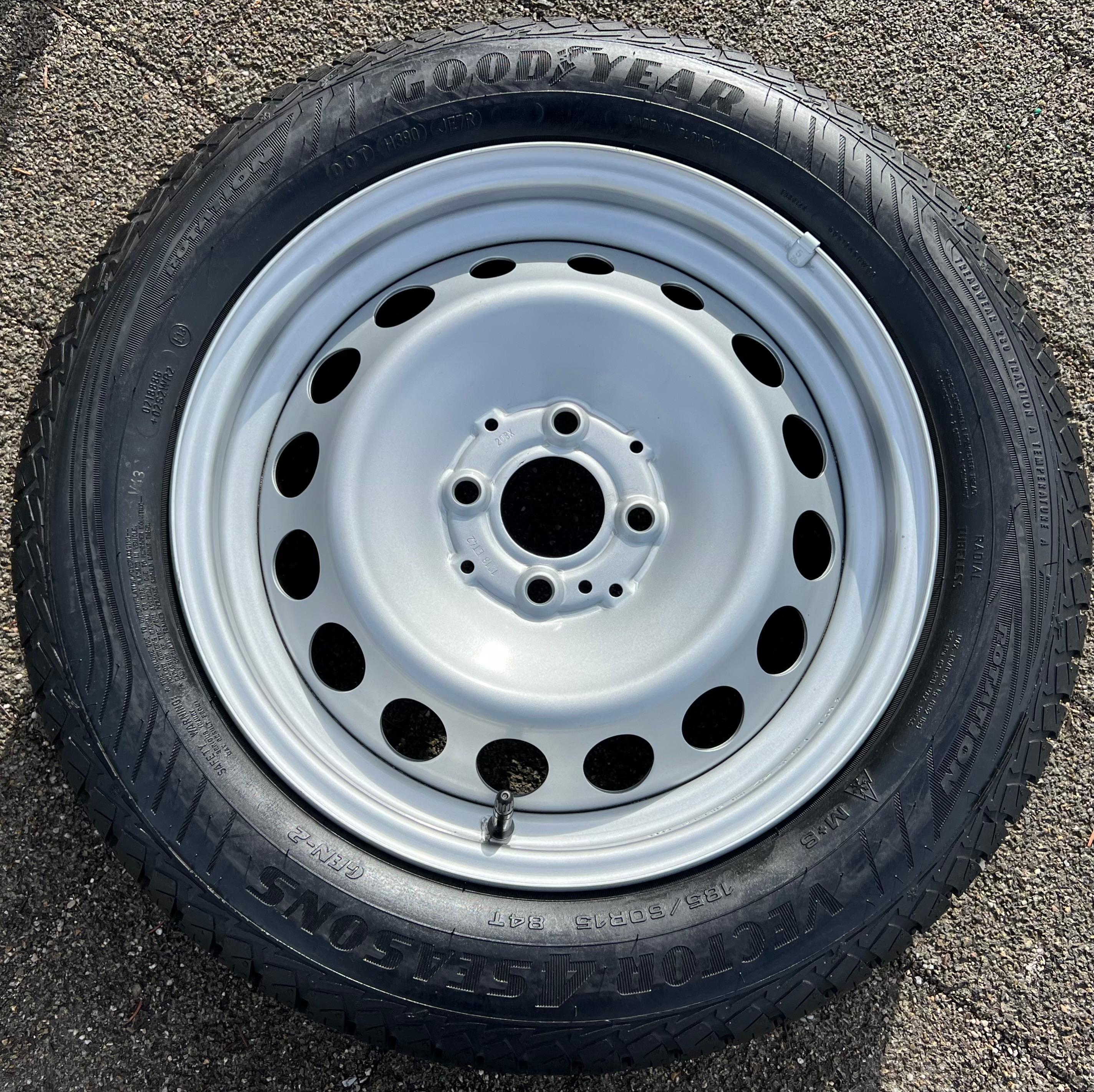 1 jante d'origine 15" pour SMART FORTWO FORFOUR 453, 5,5x15, ET42, système de surveillance de la pression des pneus (TPMS), essieu arrière