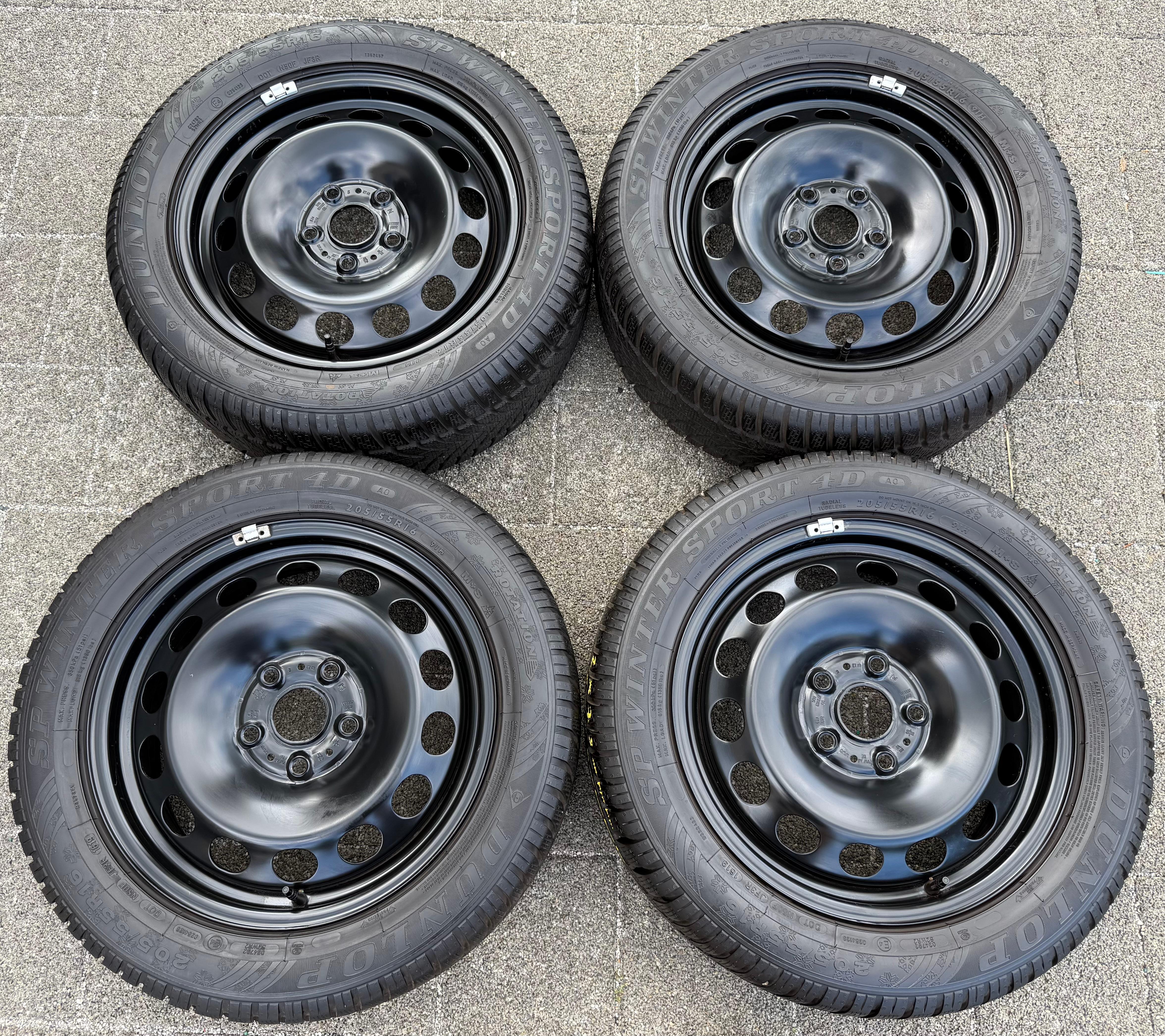 4 Winterräder VW Golf 7 Audi A3 8V Seat Leon 5F Skoda Octavia 5E 205/55R16 91H Dunlop