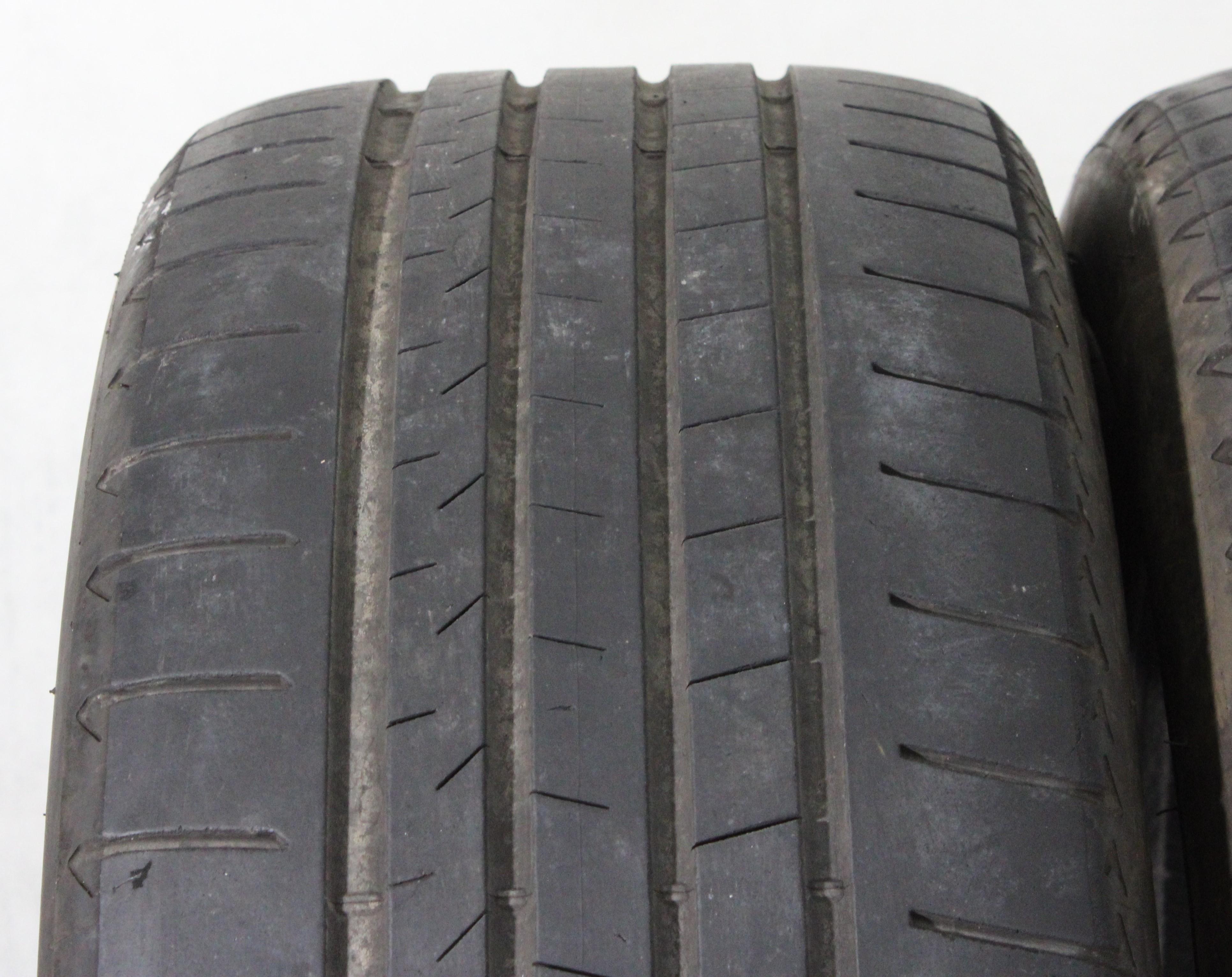 2 pneus d'été Bridgestone Turanza T005 AO 235/55R18 100Y, 1 x 4-4,5 mm / 1 x 4,5-5 mm, 2023