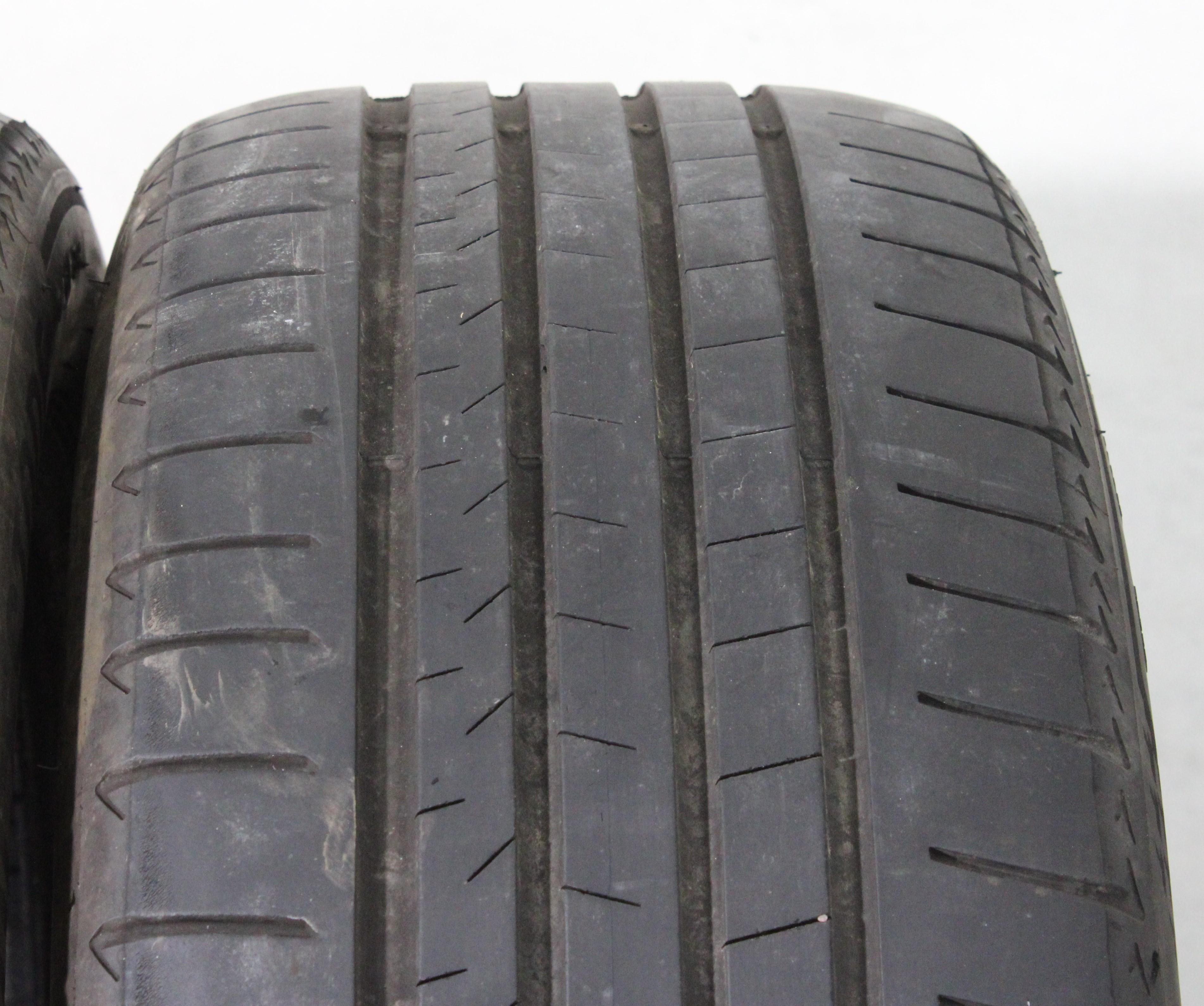 2 pneus d'été Bridgestone Turanza T005 AO 235/55R18 100Y, 1 x 4-4,5 mm / 1 x 4,5-5 mm, 2023