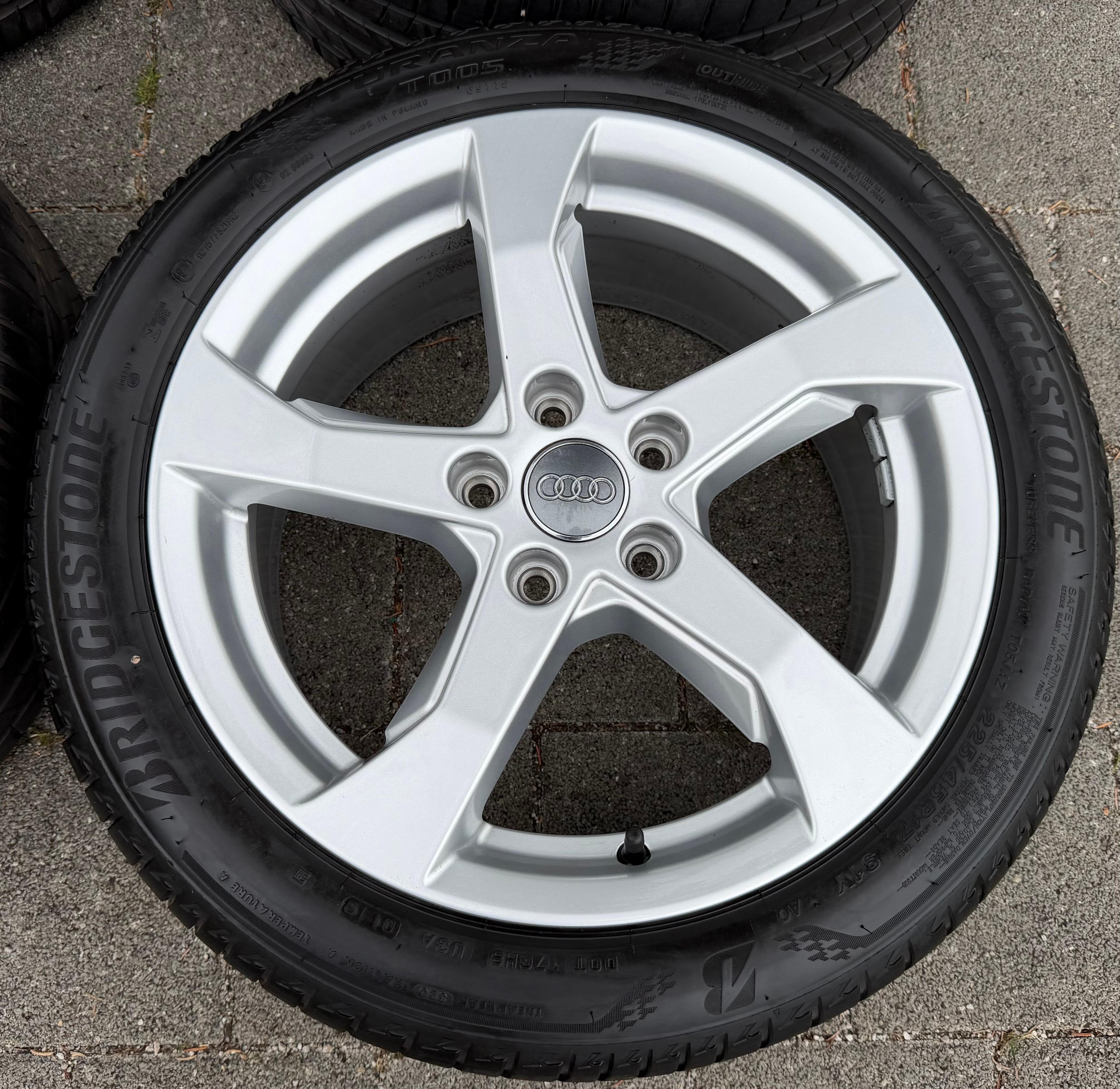 4 Original 17" Alu Sommerräder Audi A3 S3 8V 8V0601025CT 225/45R17 91Y