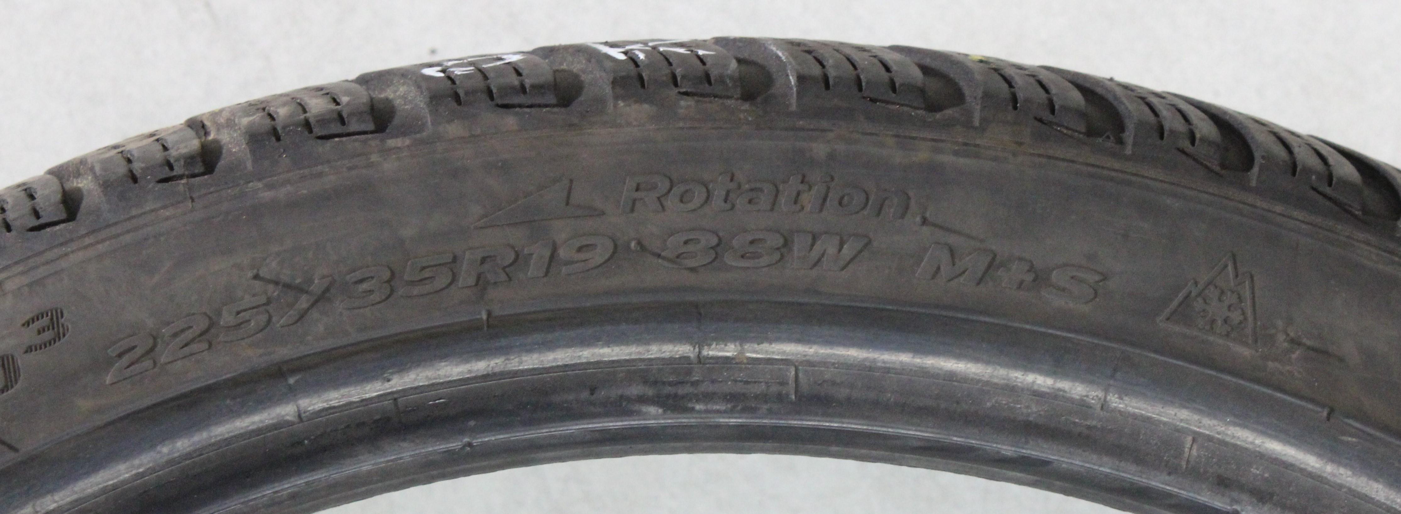 2 x 225/35R19 88W Winterreifen Hankook Winter I*Cept Evo 3 4,5-5mm 2022