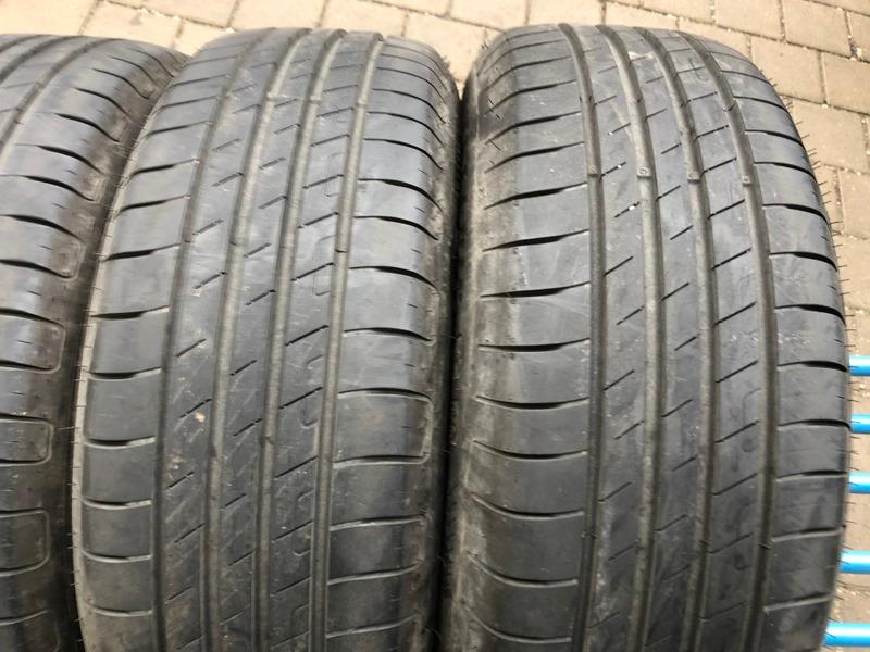 4 x 205/60R16 92V Sommerreifen Goodyear Efficient Grip Performance Runflat 2x 6,5mm und 2x 5,5mm 2015