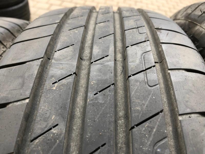 4 x 205/60R16 92V Sommerreifen Goodyear Efficient Grip Performance Runflat 2x 6,5mm und 2x 5,5mm 2015