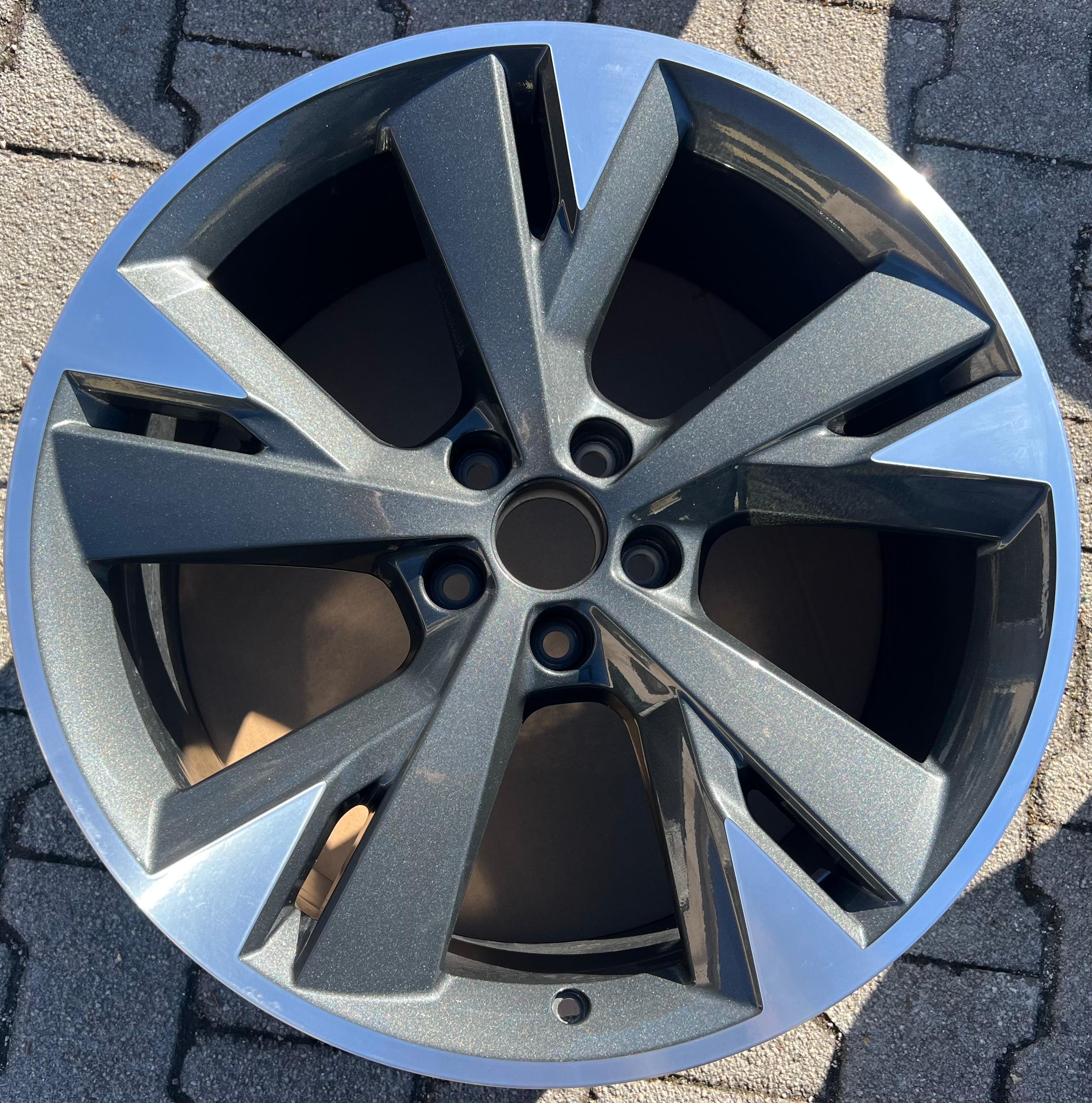 1 ORIGINELE 20" ALUMINIUM VELG AUDI Q4 E-TRON 89A601025M 9x20 ET42 GRATIS VERZENDING