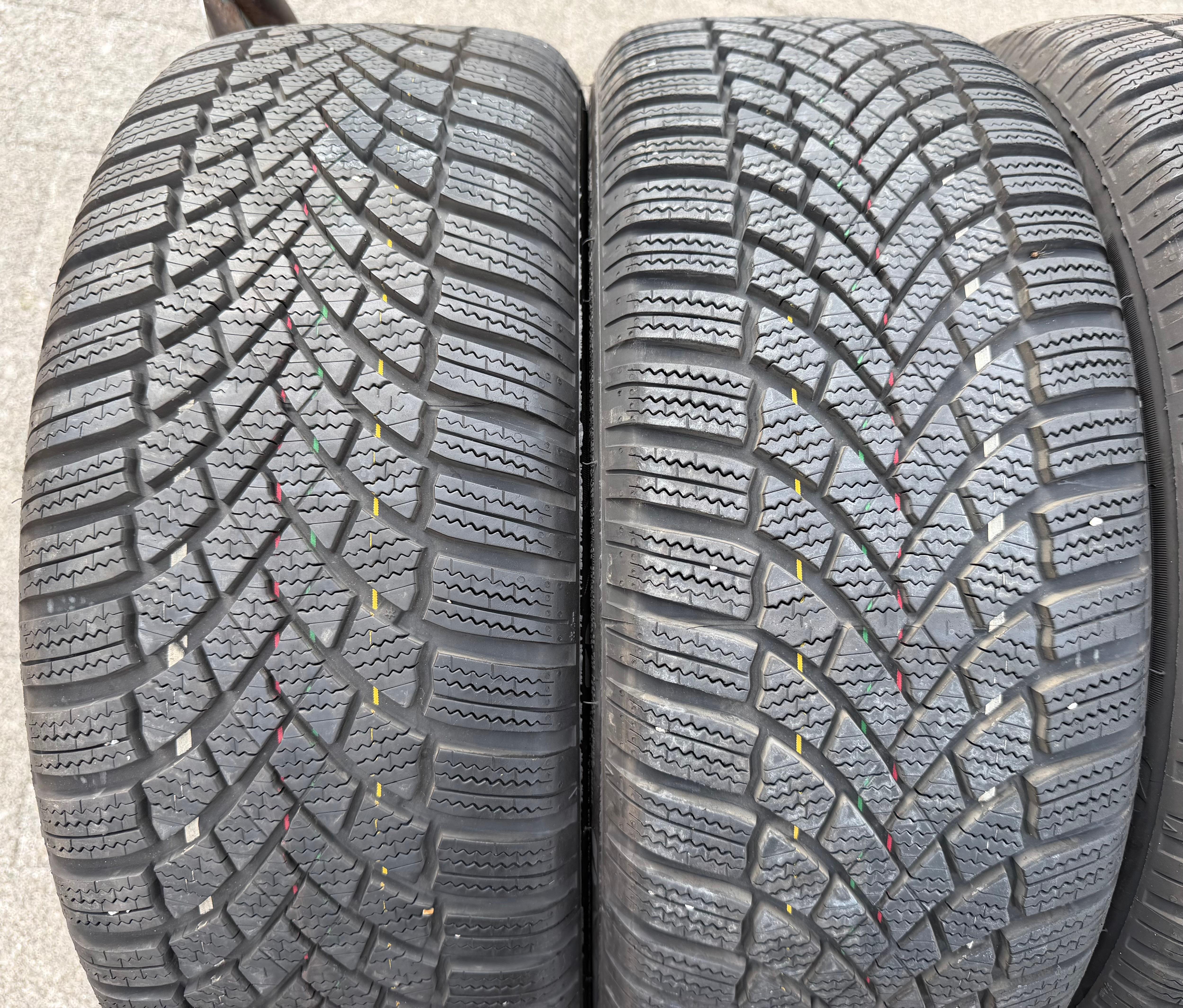 4 Original 17" Alu Winterräder Audi A3 S3 8Y 8Y0601025L 205/50R17 93H Bridgestone 2022