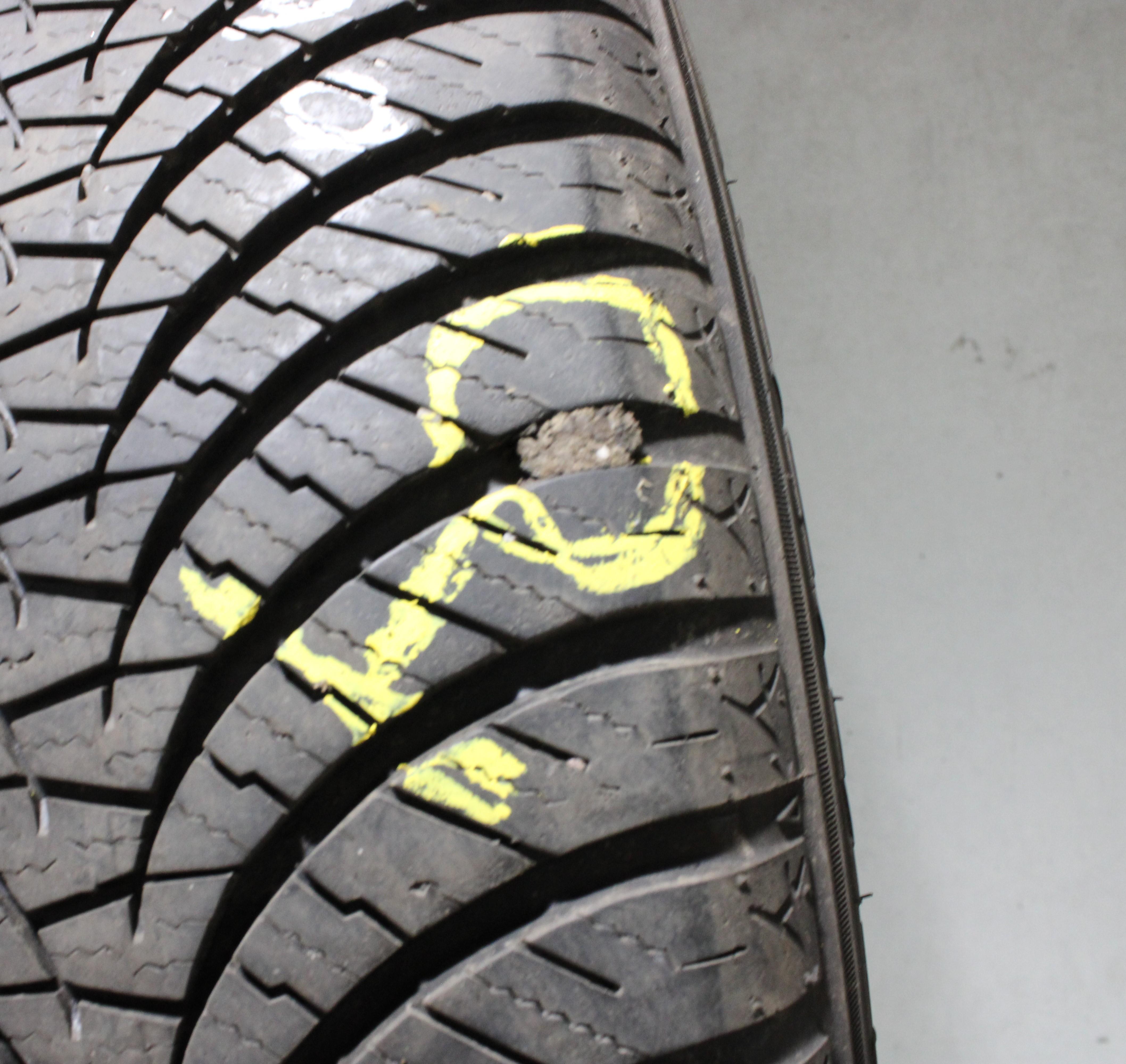 4 x 205/55R17 95V Ganzjahresreifen Falken Euroall Season AS210 2x5,5-6mm/2x7mm 2022 XL