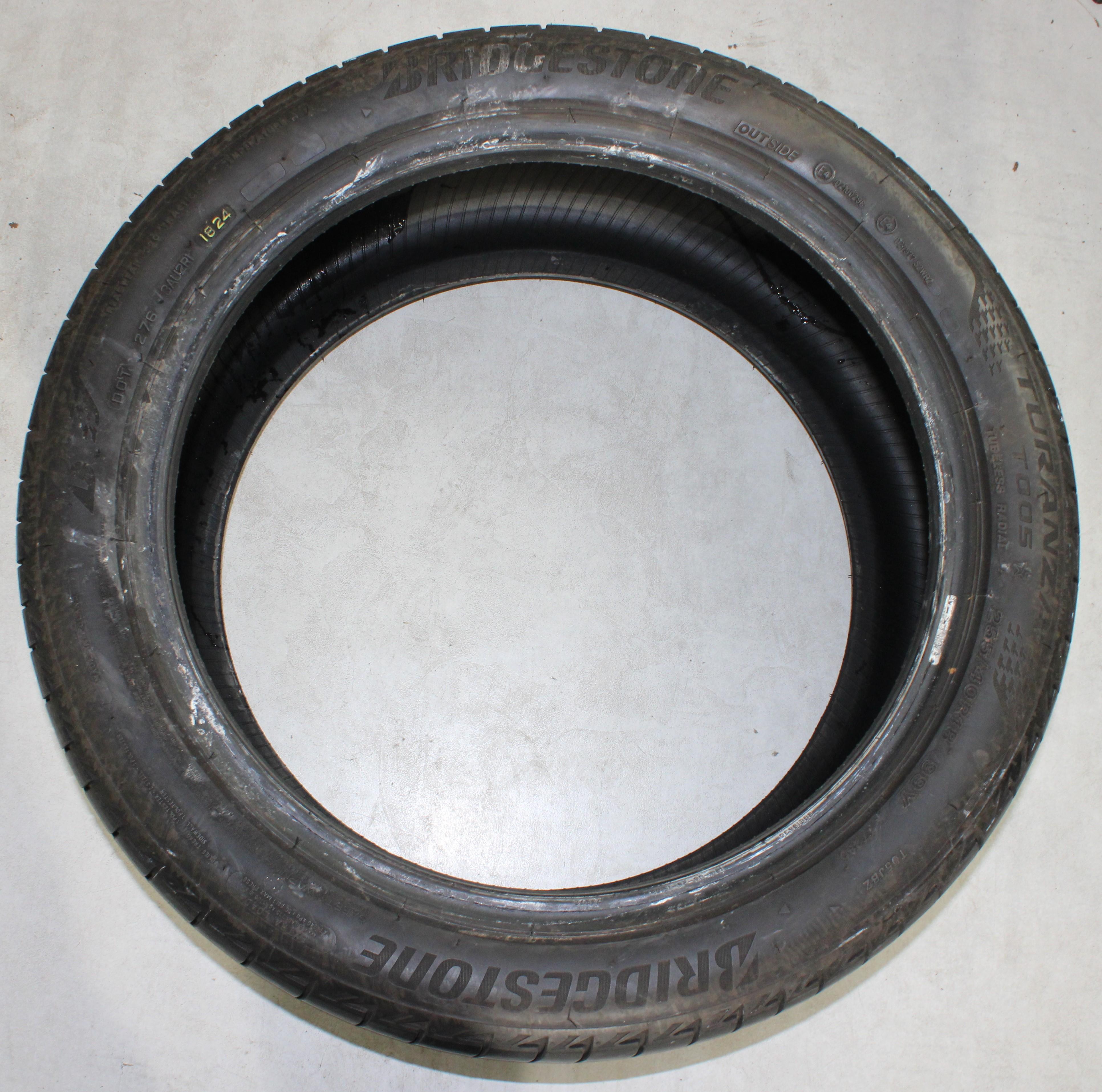 1 x 255/40R18 99Y Sommerreifen Bridgestone Turanza T005 * 5-5,5mm 2024