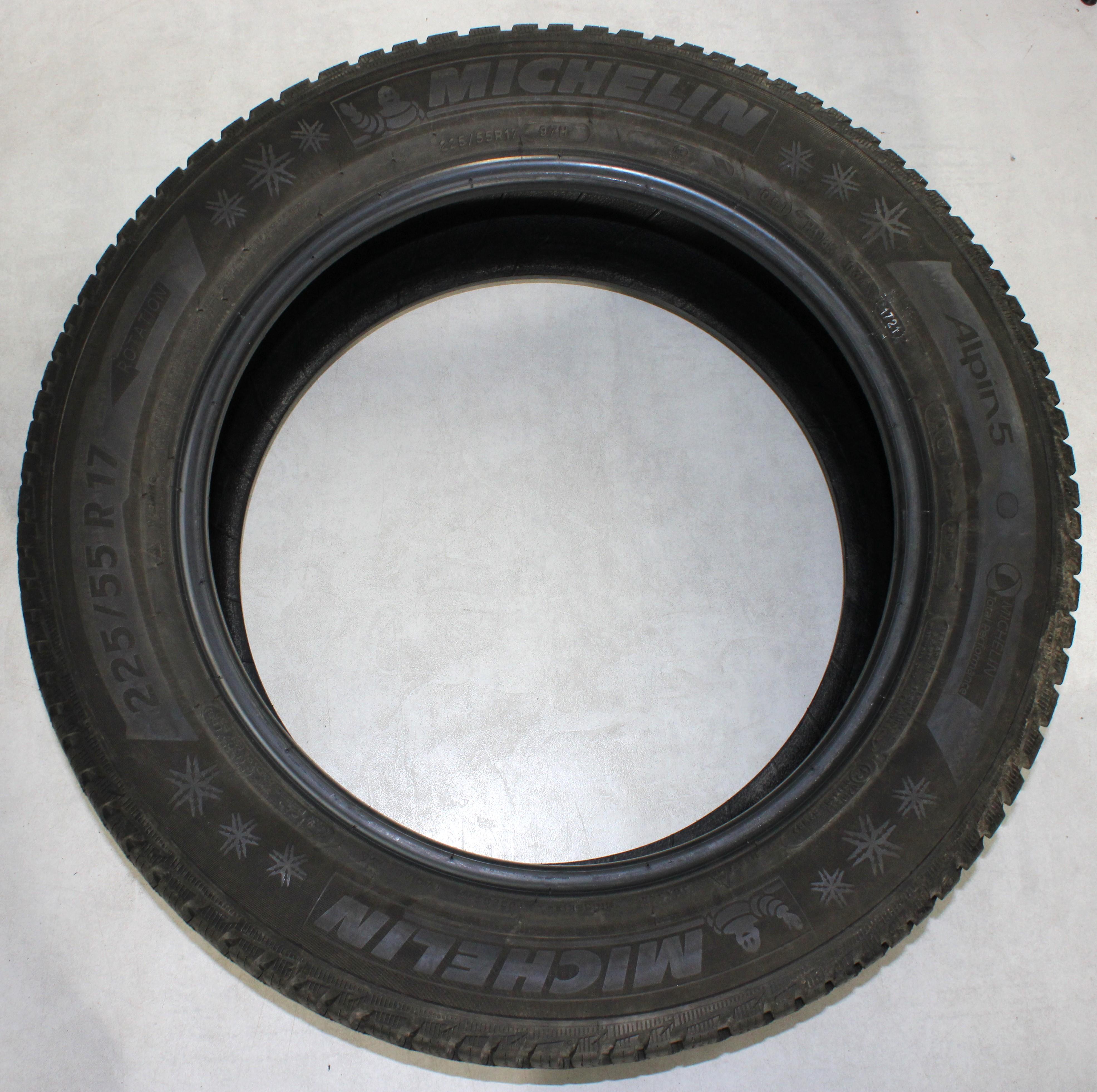 4 x 225/55R17 97H Winterreifen Michelin Alpin 5 AO 2x5mm/2x6-6,5mm 3x2017/1x2021