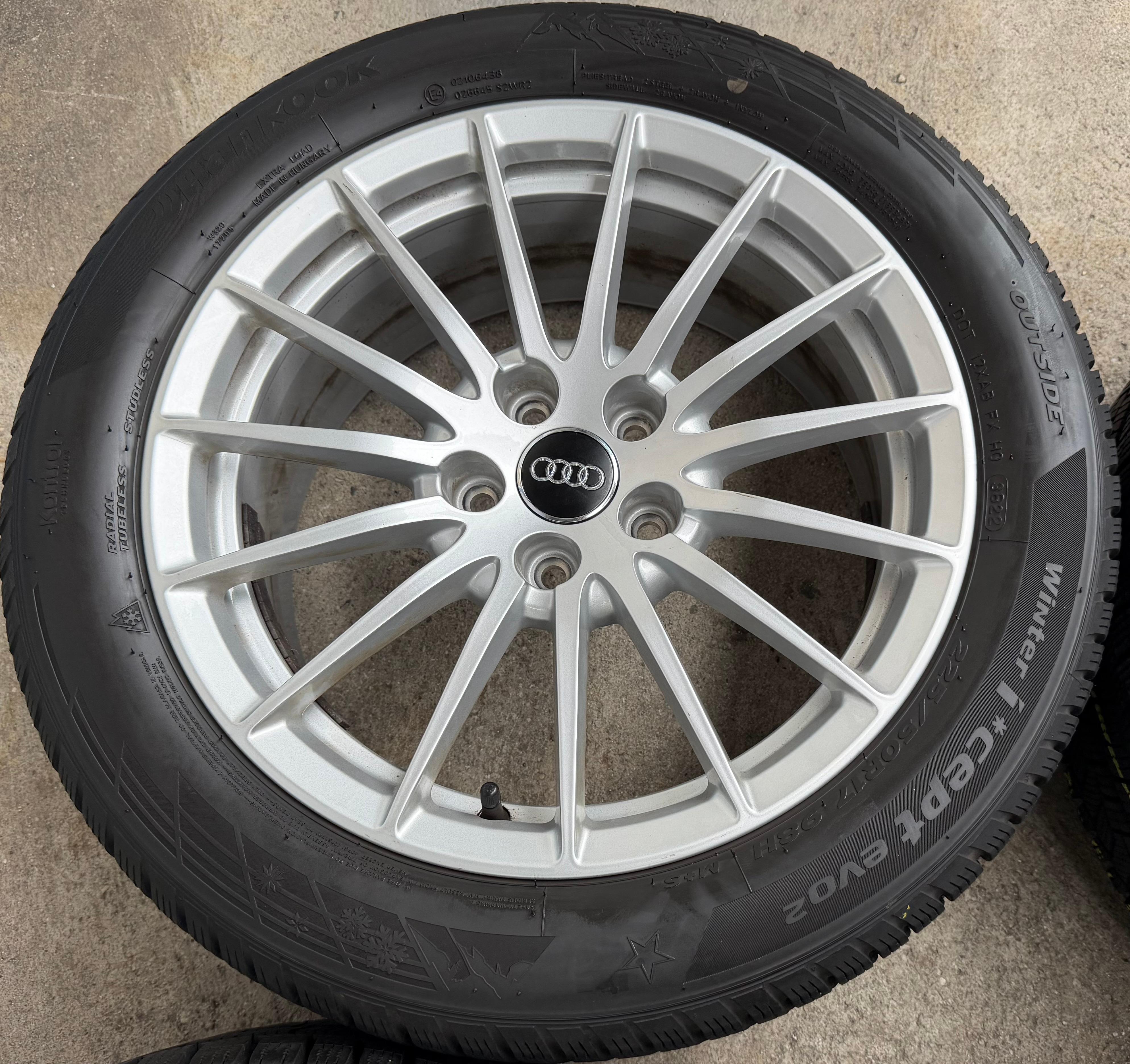 4 Original 17" Alu Winterräder Audi A4 B9 8W 8W0601025P 225/50R17 98H Hankook