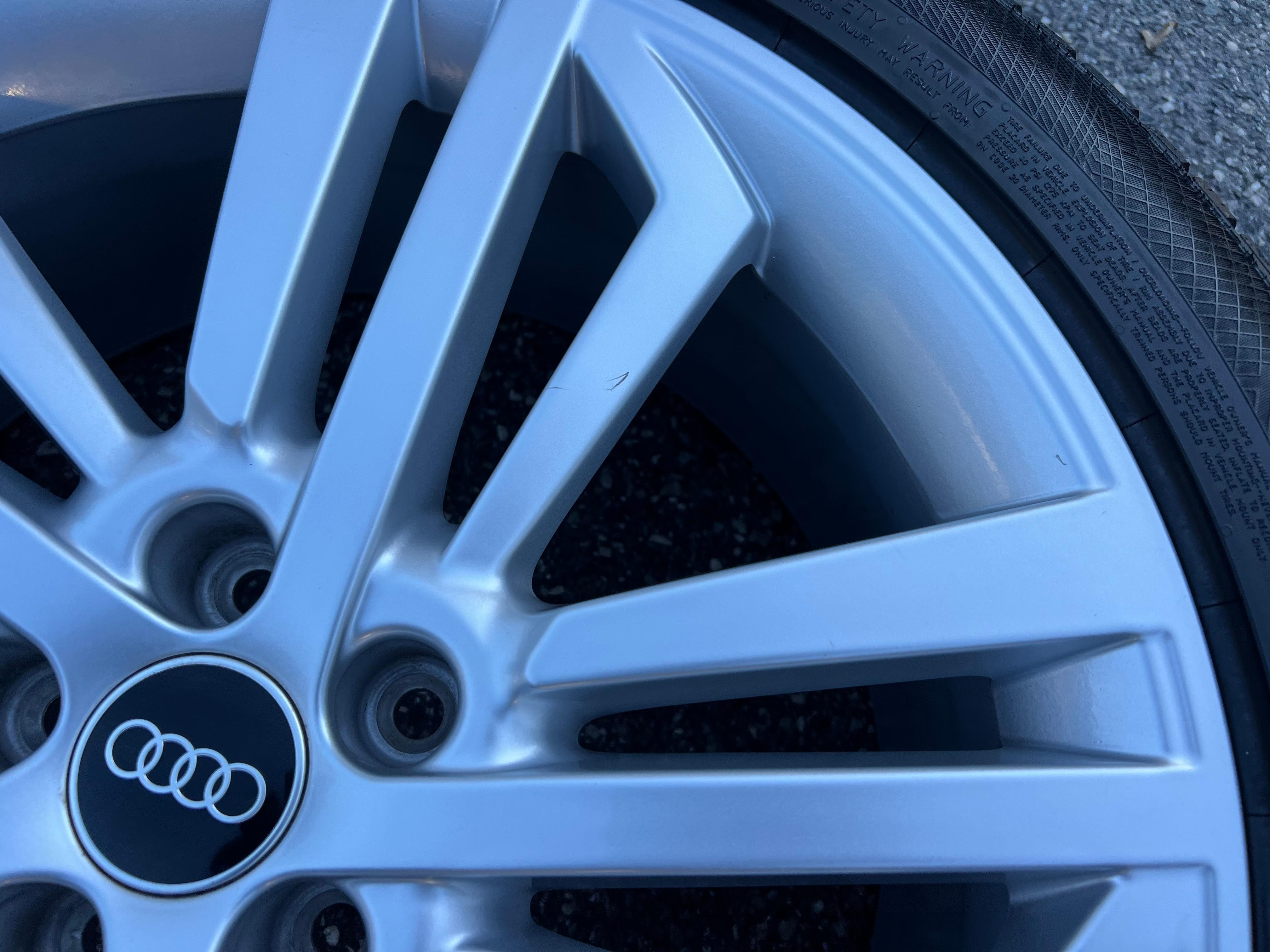 4 ORIGINAL 20" ALU WINTERRÄDER AUDI Q5 SQ5 FY 80A601025L 255/45R20 101V DOT 2022